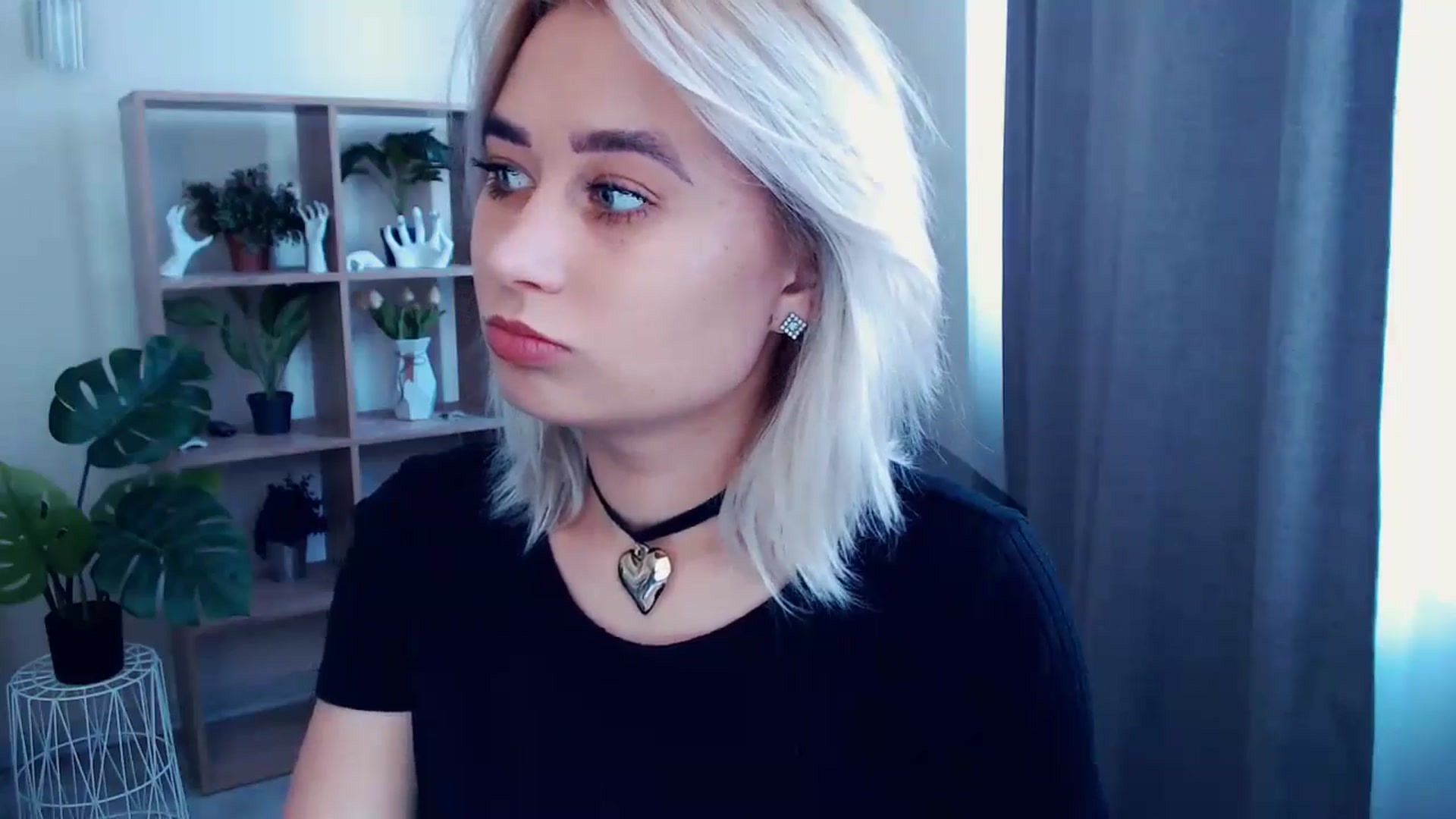 Gallery image thumbnail from Kukla_kolduna's myfreecams stream on, 05/26/2024, 09:23 image 16 of 20