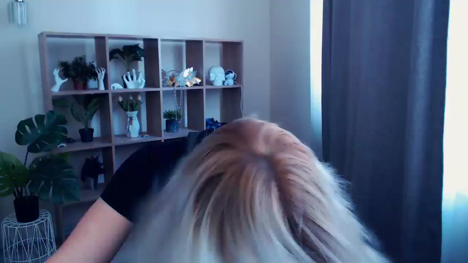 Gallery image thumbnail from Kukla_kolduna's myfreecams stream on, 05/26/2024, 09:23 image 1 of 20