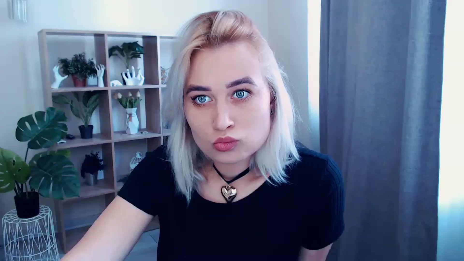 Gallery image thumbnail from Kukla_kolduna's myfreecams stream on, 05/26/2024, 09:23 image 13 of 20