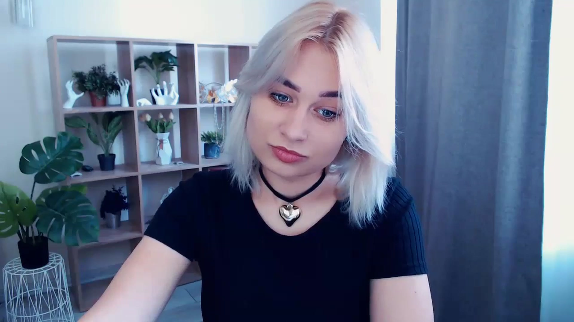 Gallery image thumbnail from Kukla_kolduna's myfreecams stream on, 05/26/2024, 09:23 image 20 of 20