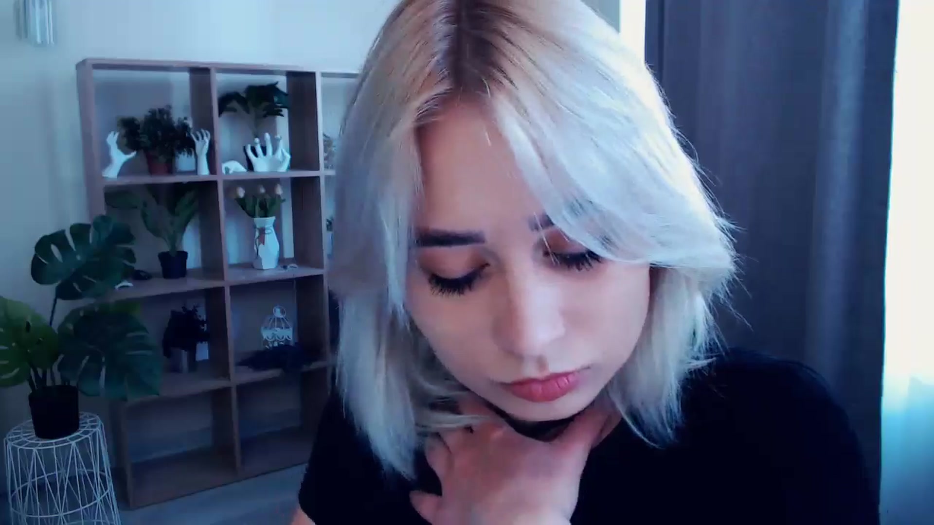 Gallery image thumbnail from Kukla_kolduna's myfreecams stream on, 05/26/2024, 09:23 image 10 of 20