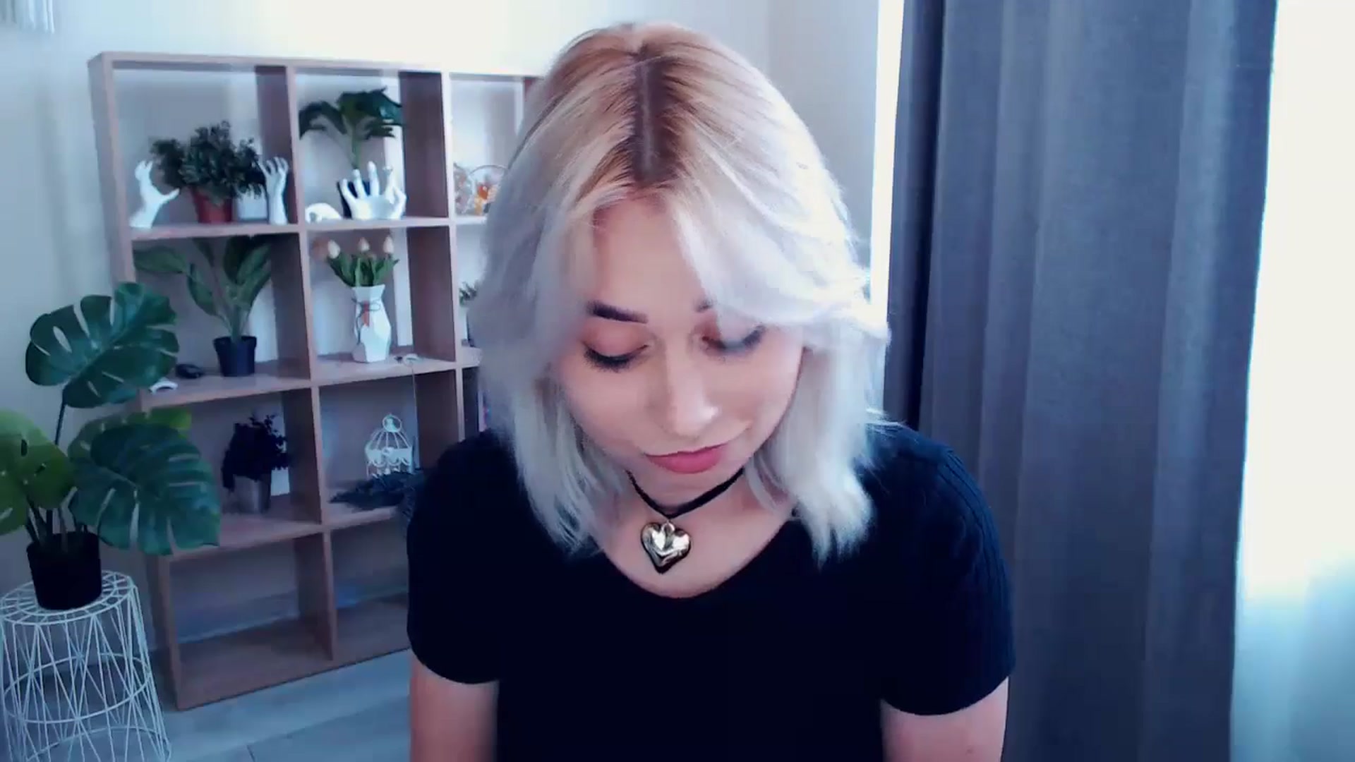 Gallery image thumbnail from Kukla_kolduna's myfreecams stream on, 05/26/2024, 11:08 image 4 of 20