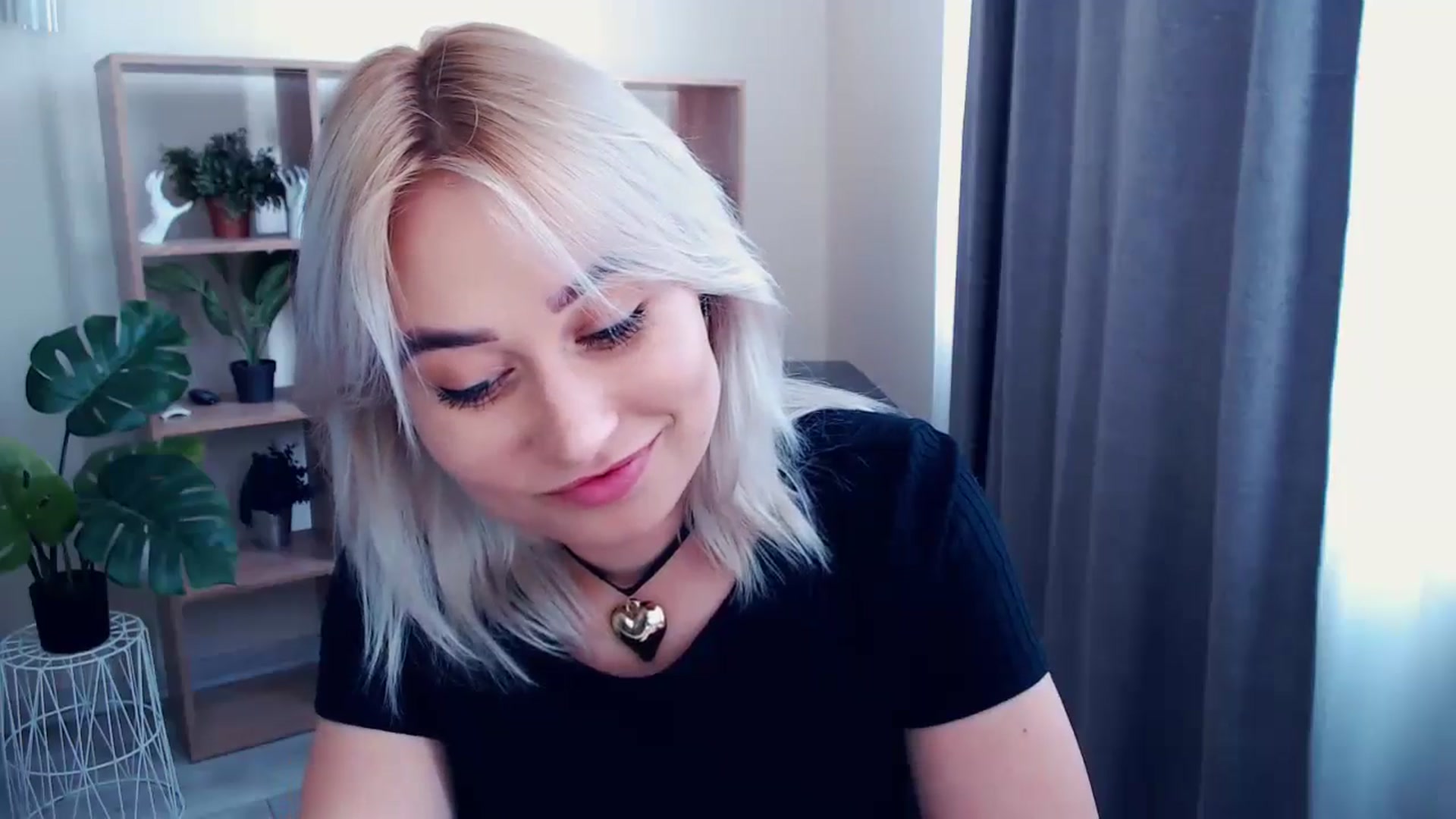 Gallery image thumbnail from Kukla_kolduna's myfreecams stream on, 05/26/2024, 11:22 image 5 of 20