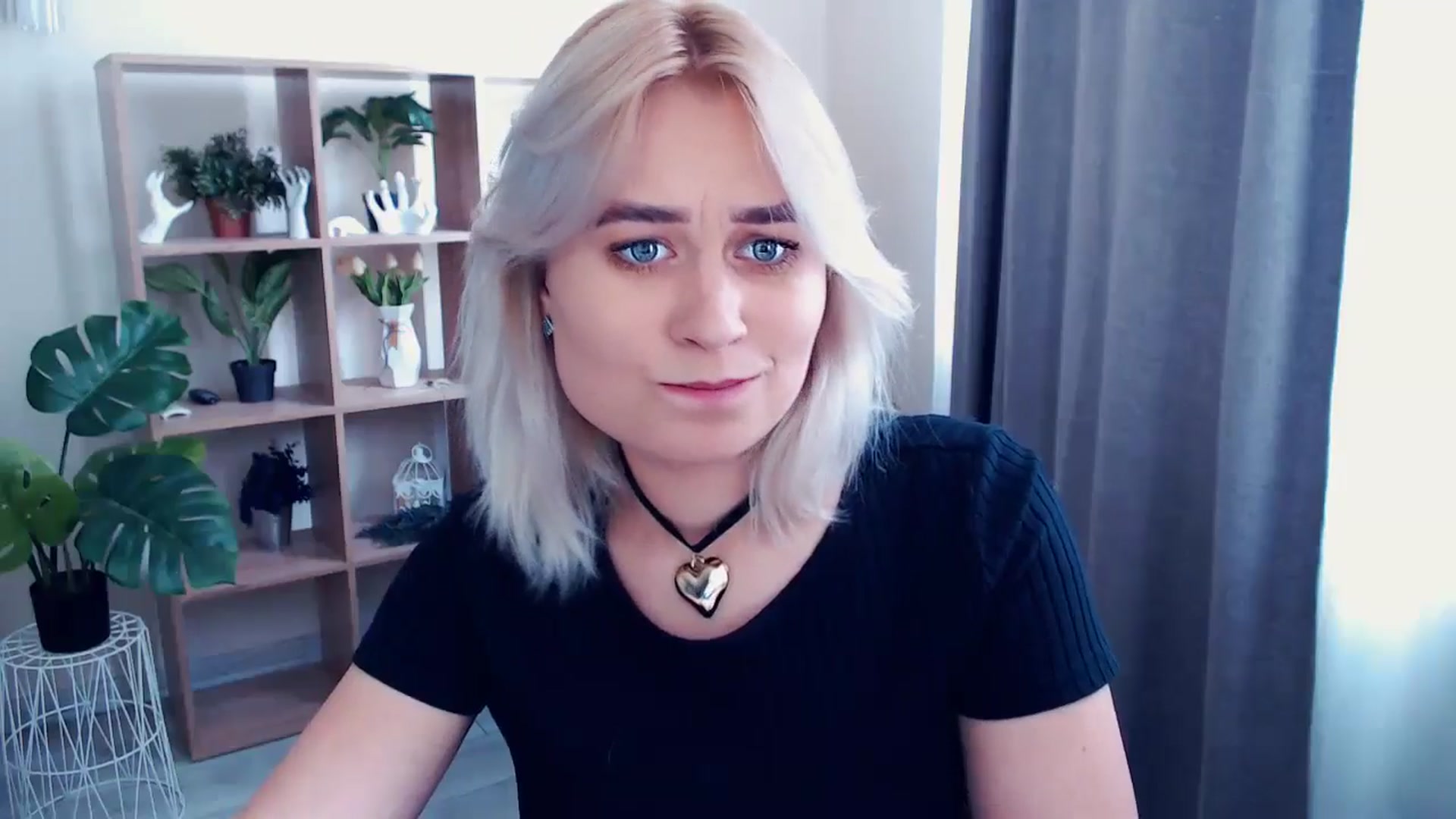 Gallery image thumbnail from Kukla_kolduna's myfreecams stream on, 05/26/2024, 11:22 image 10 of 20