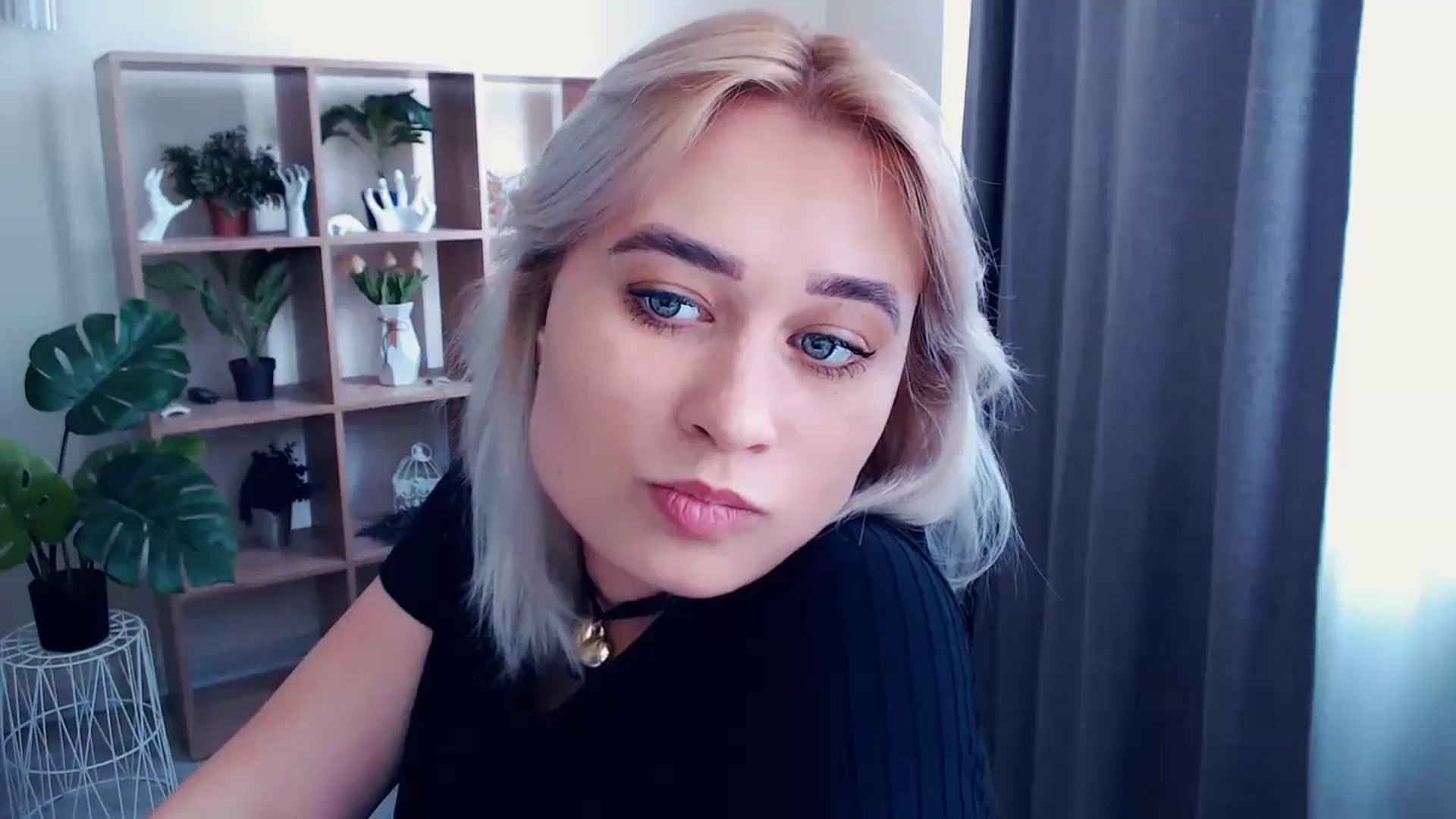Gallery image thumbnail from Kukla_kolduna's myfreecams stream on, 05/26/2024, 11:22 image 7 of 20