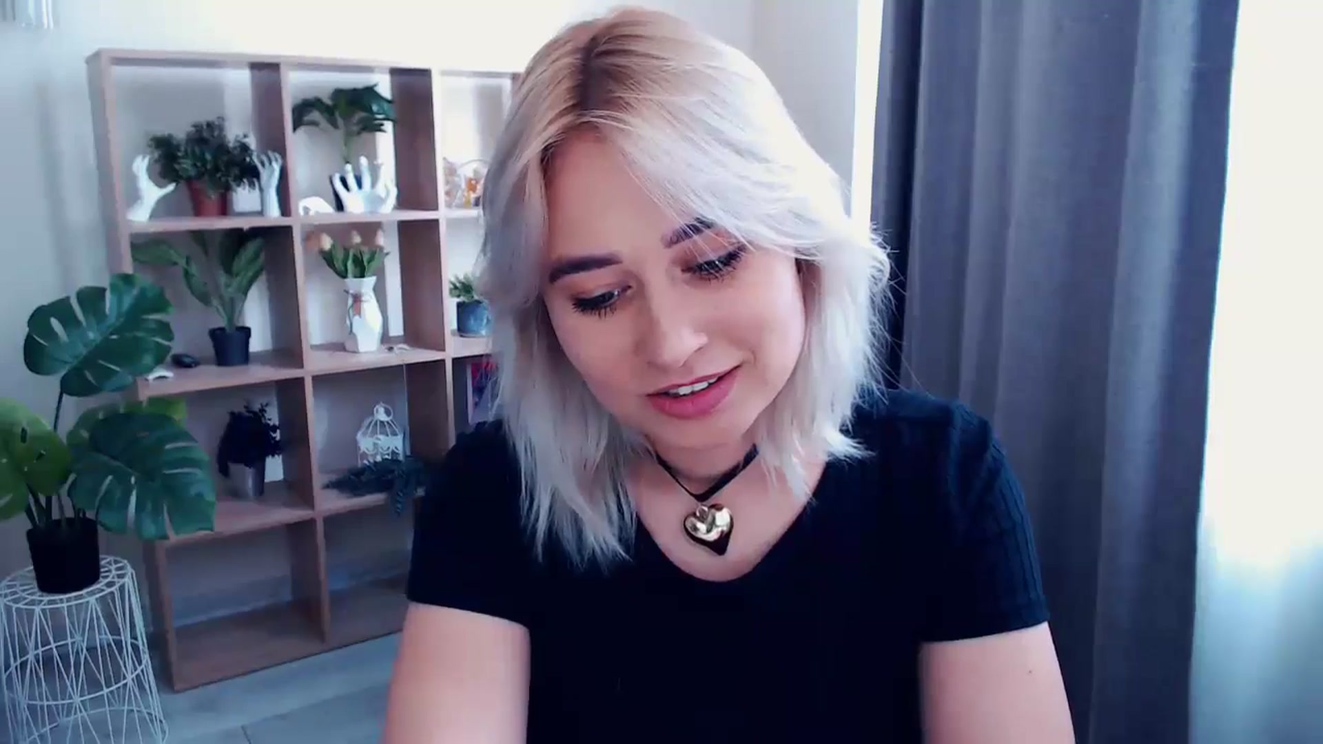 Gallery image thumbnail from Kukla_kolduna's myfreecams stream on, 05/26/2024, 11:22 image 12 of 20