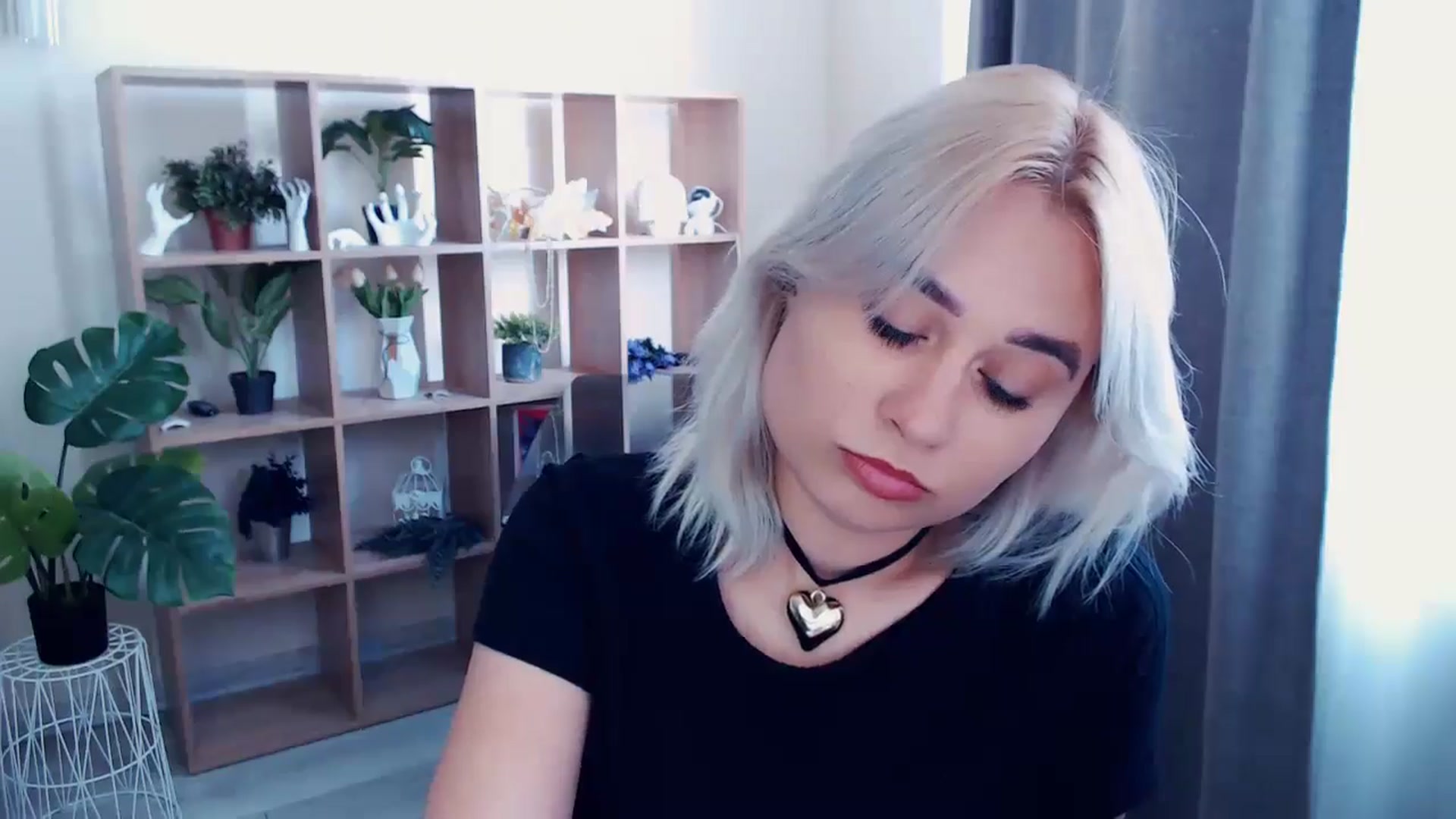 Gallery image thumbnail from Kukla_kolduna's myfreecams stream on, 05/26/2024, 15:17 image 4 of 20