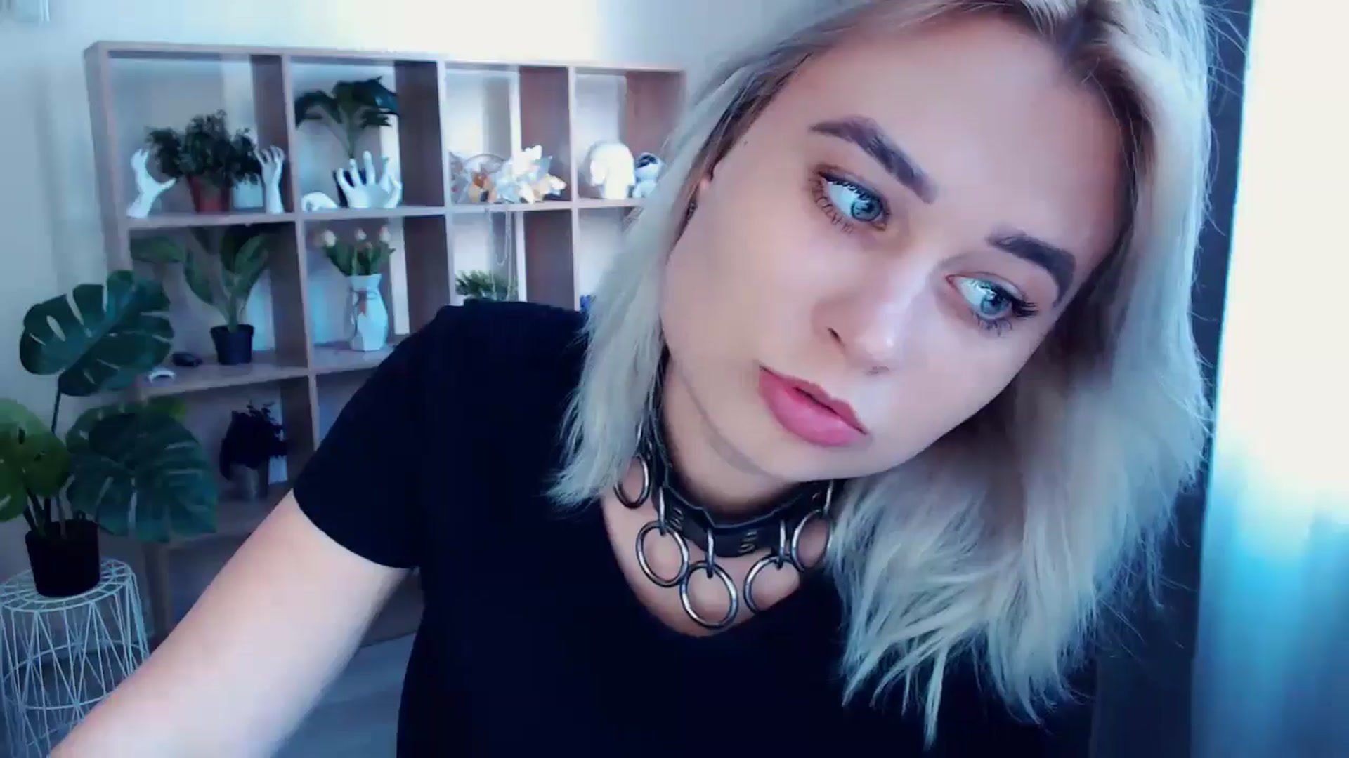 Gallery image thumbnail from Kukla_kolduna's myfreecams stream on, 05/26/2024, 15:42 image 7 of 20