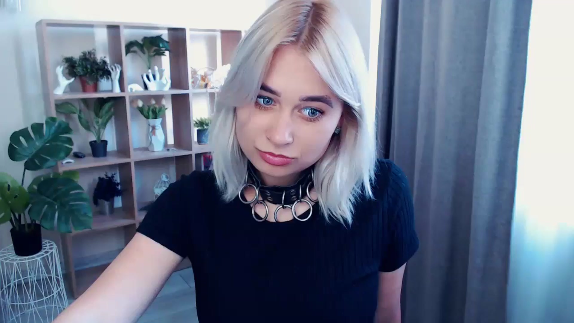 Gallery image thumbnail from Kukla_kolduna's myfreecams stream on, 05/26/2024, 15:42 image 19 of 20