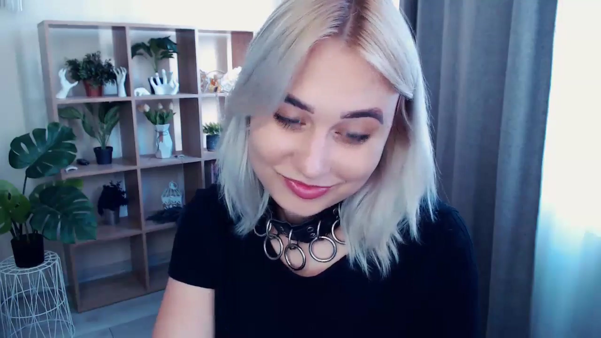 Gallery image thumbnail from Kukla_kolduna's myfreecams stream on, 05/26/2024, 15:42 image 13 of 20
