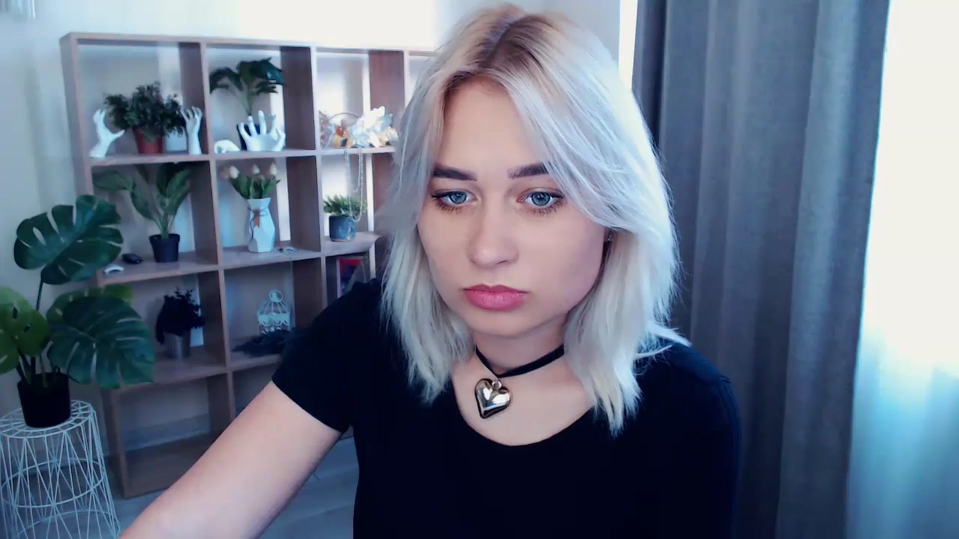 Gallery image thumbnail from Kukla_kolduna's myfreecams stream on, 05/26/2024, 16:00 image 20 of 20