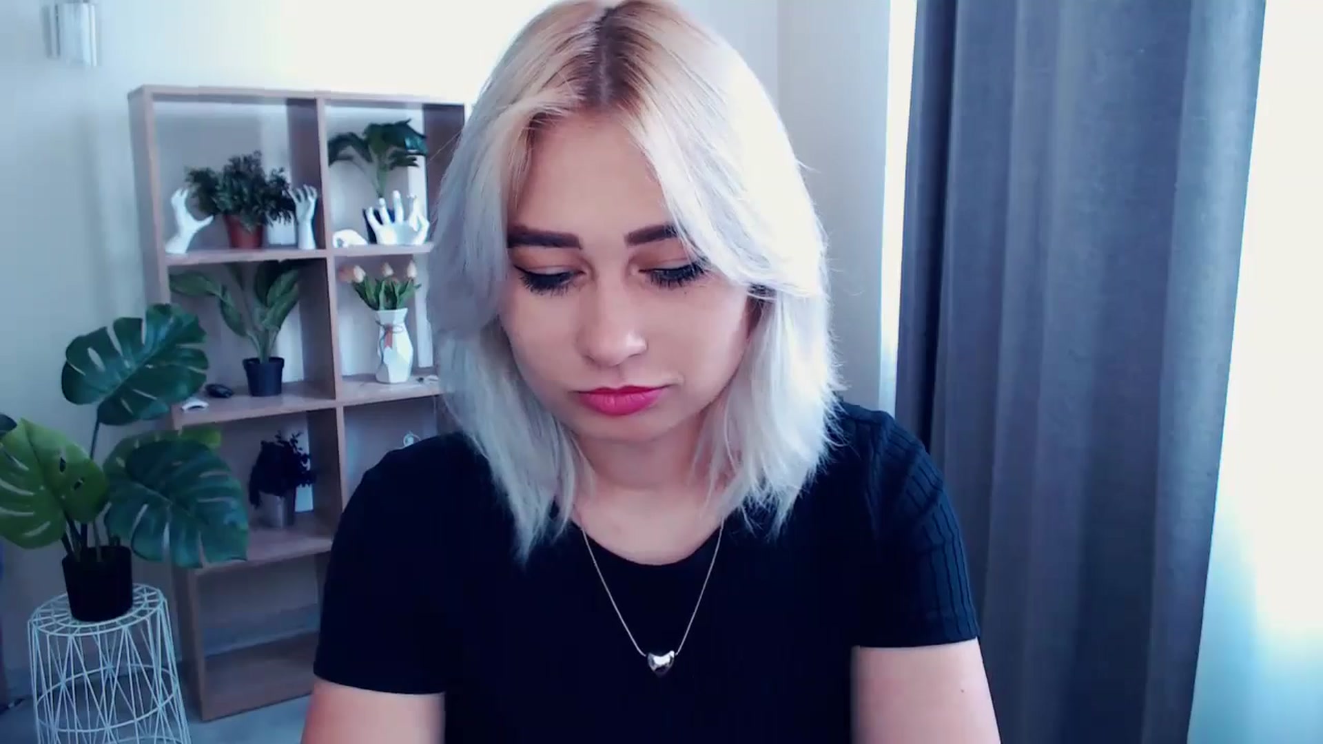 Gallery image thumbnail from Kukla_kolduna's myfreecams stream on, 05/30/2024, 09:19 image 9 of 20