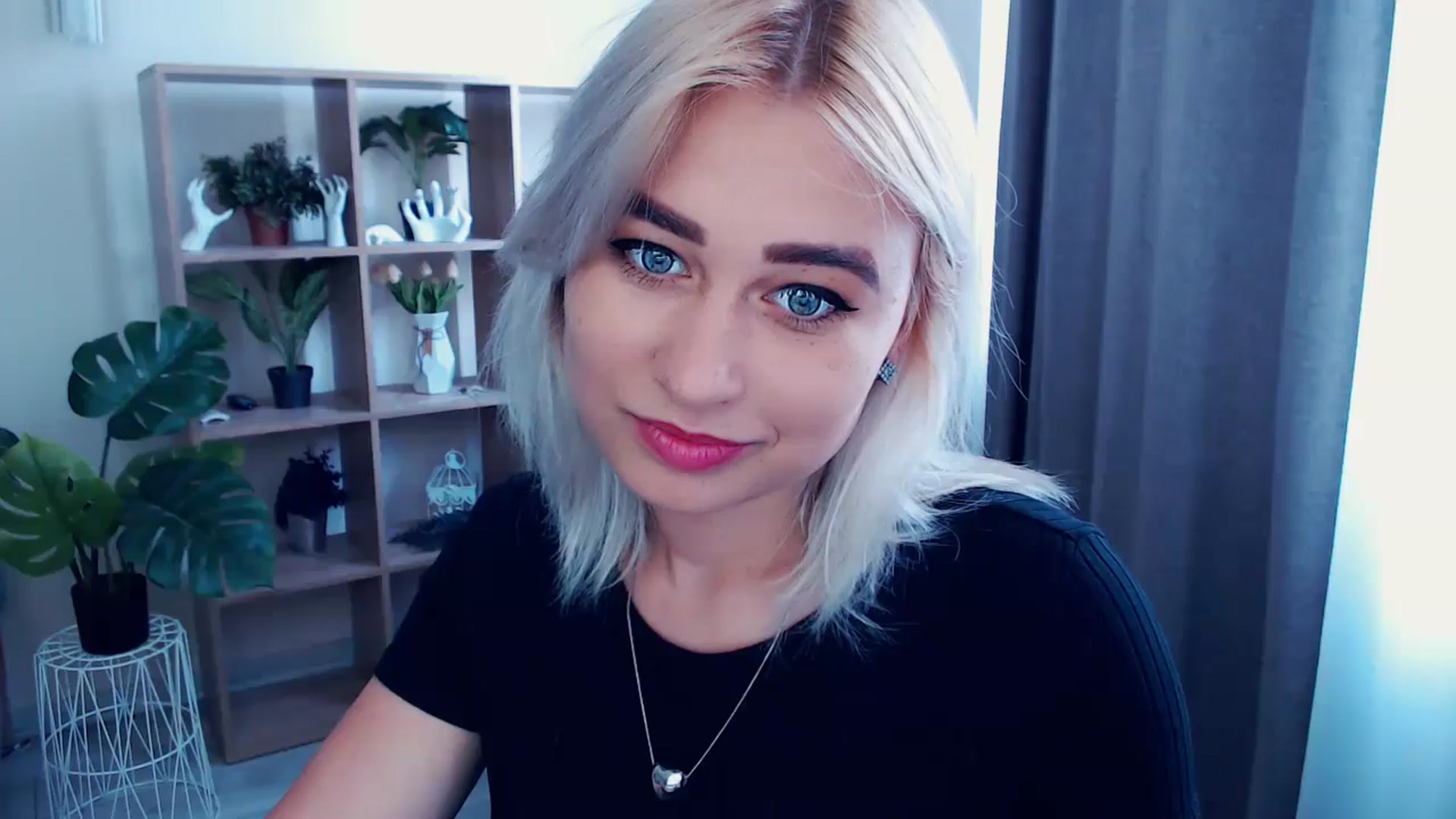 Gallery image thumbnail from Kukla_kolduna's myfreecams stream on, 05/30/2024, 09:19 image 19 of 20