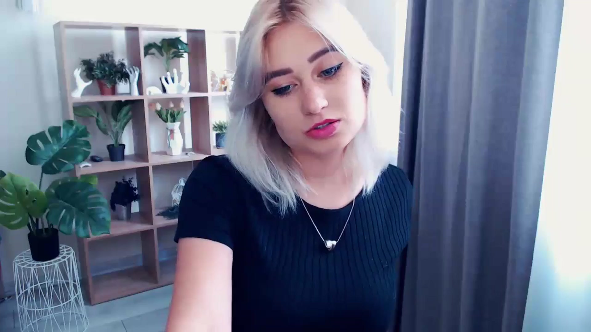 Gallery image thumbnail from Kukla_kolduna's myfreecams stream on, 05/30/2024, 12:22 image 19 of 20