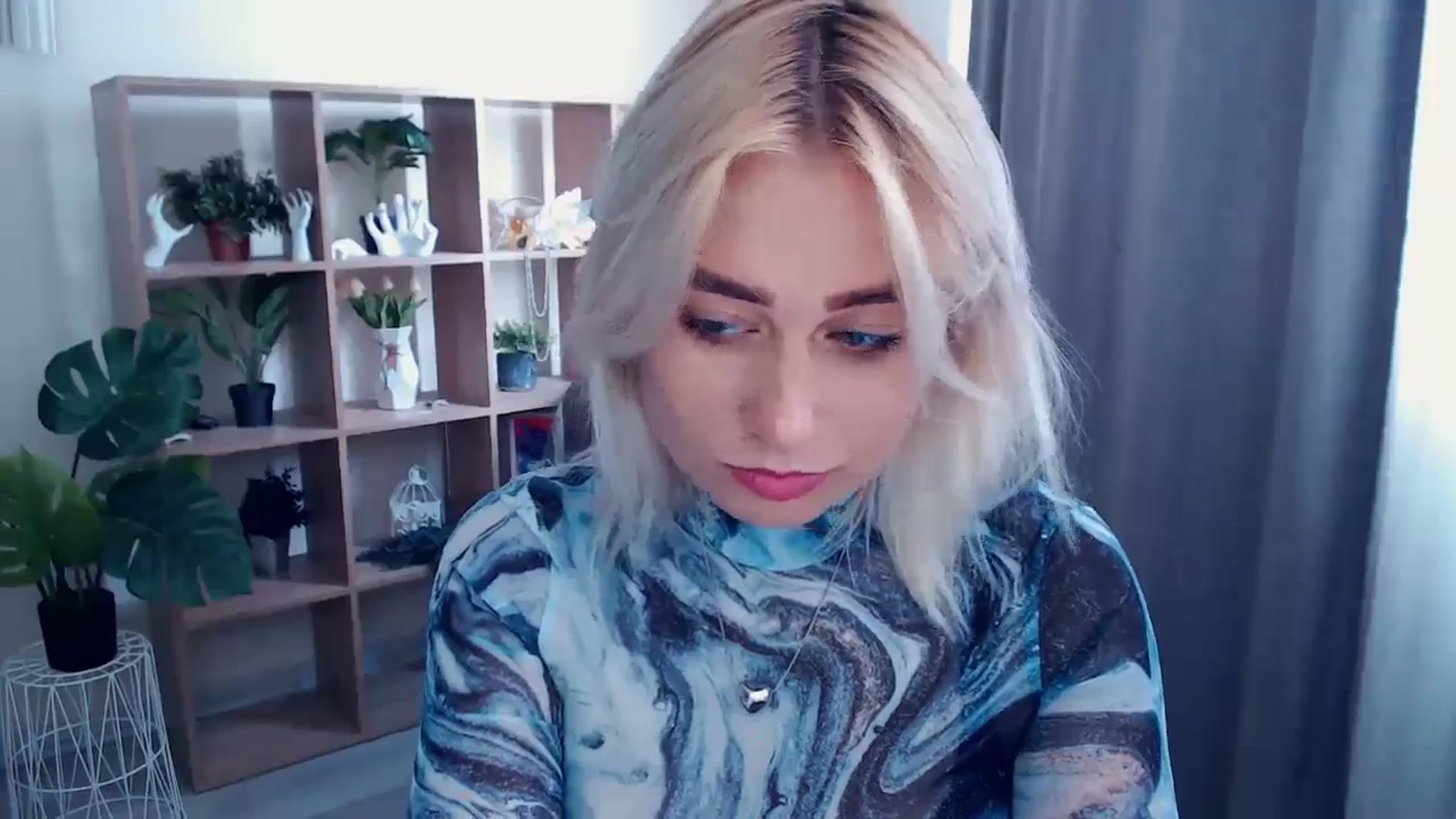 Gallery image thumbnail from Kukla_kolduna's myfreecams stream on, 06/14/2024, 13:11 image 6 of 20