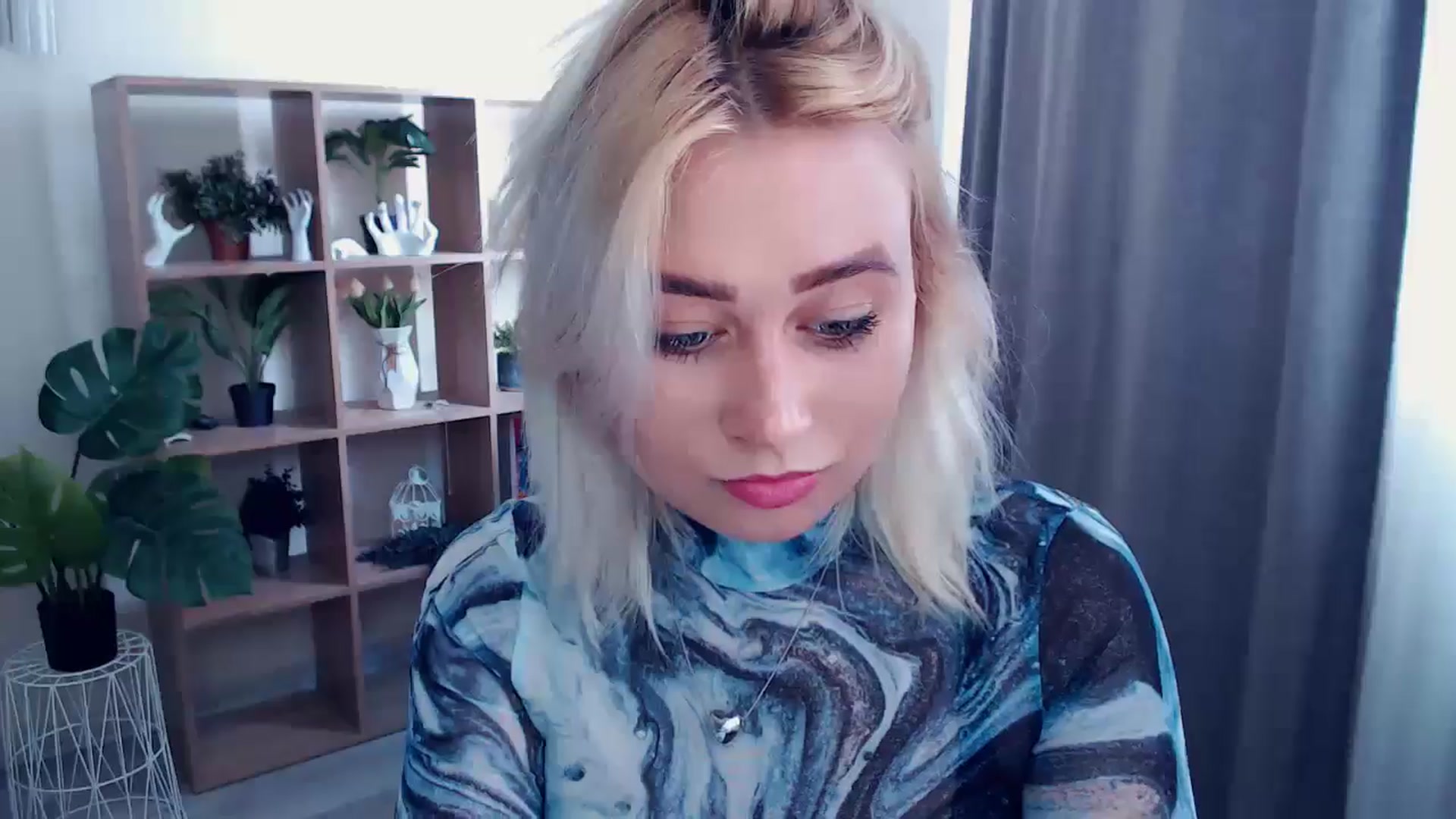 Gallery image thumbnail from Kukla_kolduna's myfreecams stream on, 06/14/2024, 13:11 image 8 of 20