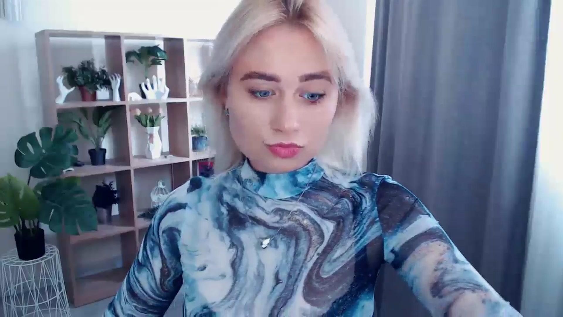 Gallery image thumbnail from Kukla_kolduna's myfreecams stream on, 06/14/2024, 13:11 image 10 of 20