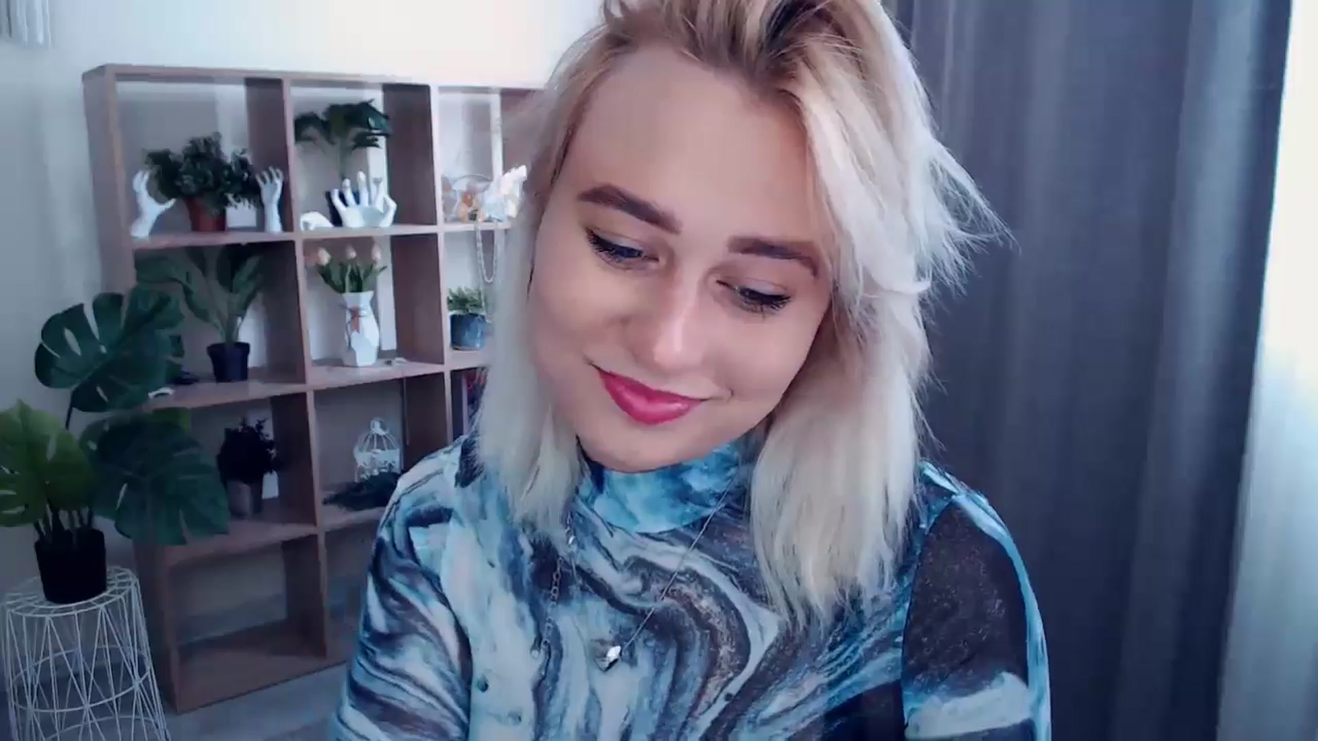 Gallery image thumbnail from Kukla_kolduna's myfreecams stream on, 06/14/2024, 13:11 image 18 of 20