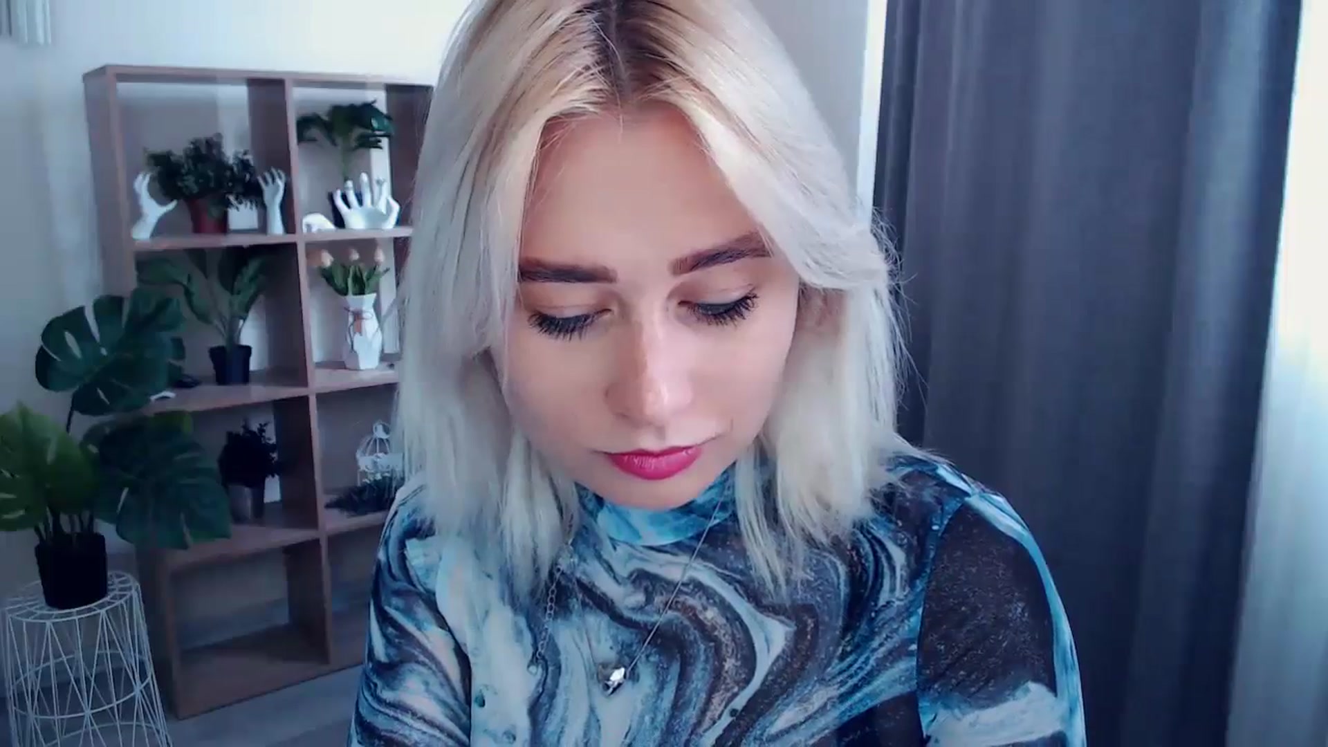 Gallery image thumbnail from Kukla_kolduna's myfreecams stream on, 06/14/2024, 13:11 image 15 of 20