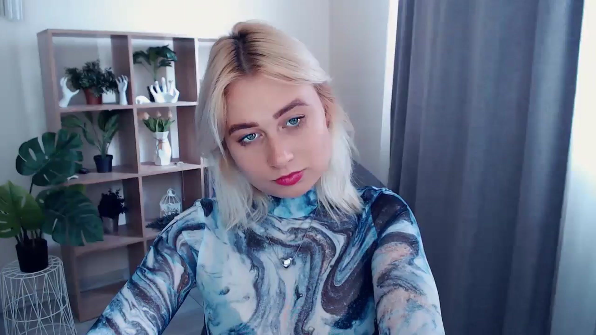 Gallery image thumbnail from Kukla_kolduna's myfreecams stream on, 06/14/2024, 13:25 image 17 of 20