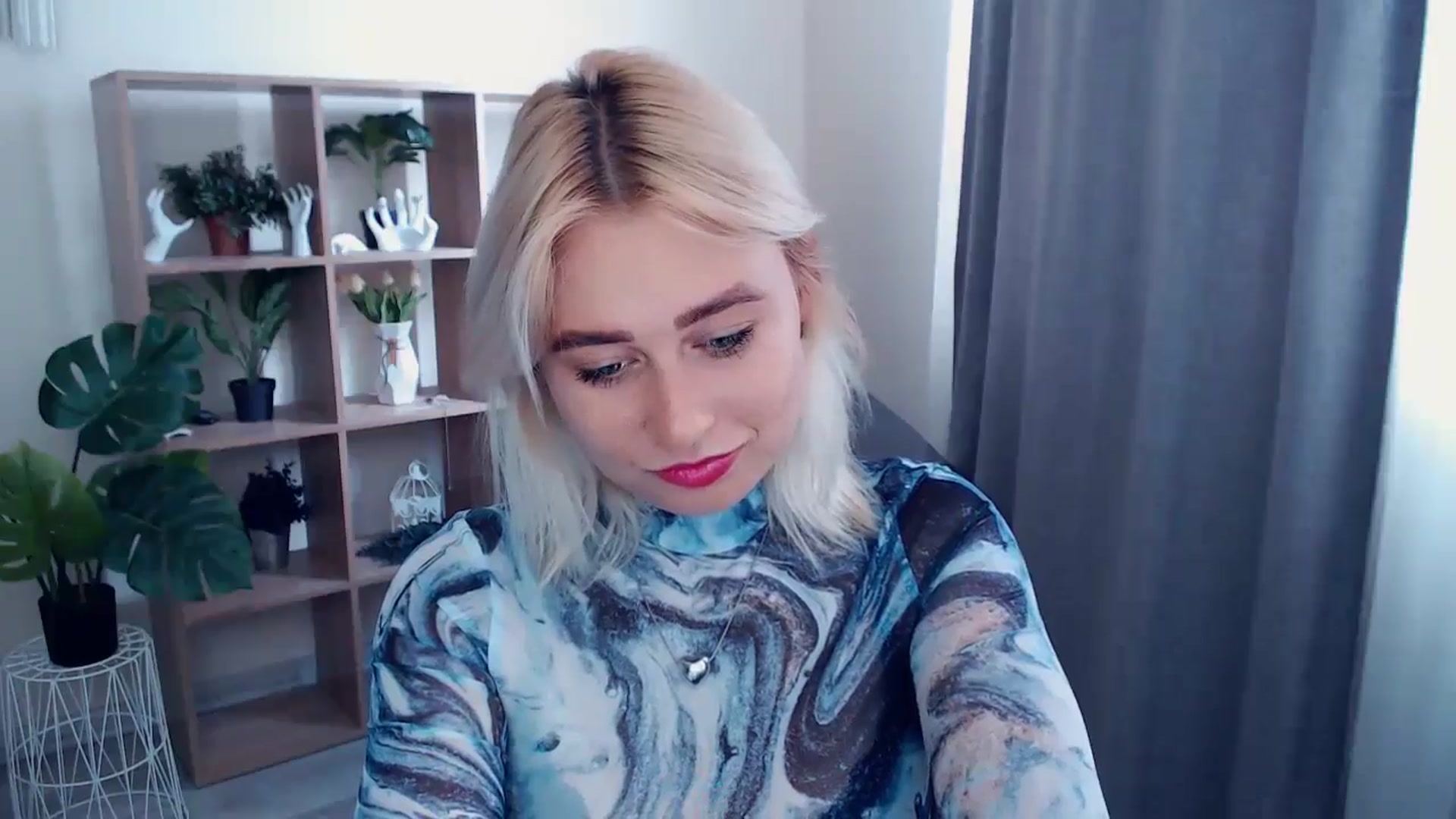 Gallery image thumbnail from Kukla_kolduna's myfreecams stream on, 06/14/2024, 13:25 image 19 of 20