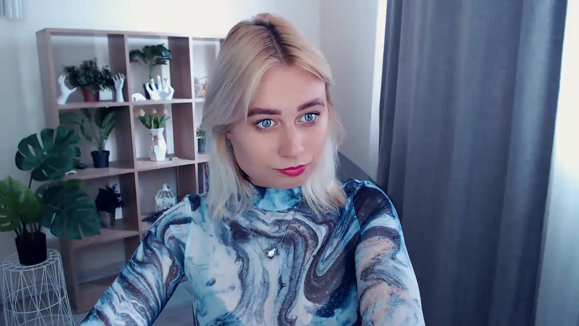 Gallery image thumbnail from Kukla_kolduna's myfreecams stream on, 06/14/2024, 13:25 image 14 of 20