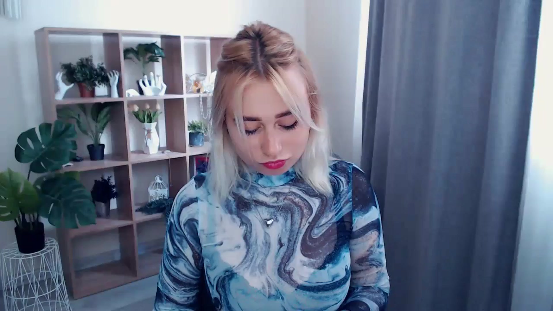 Gallery image thumbnail from Kukla_kolduna's myfreecams stream on, 06/14/2024, 14:09 image 13 of 20