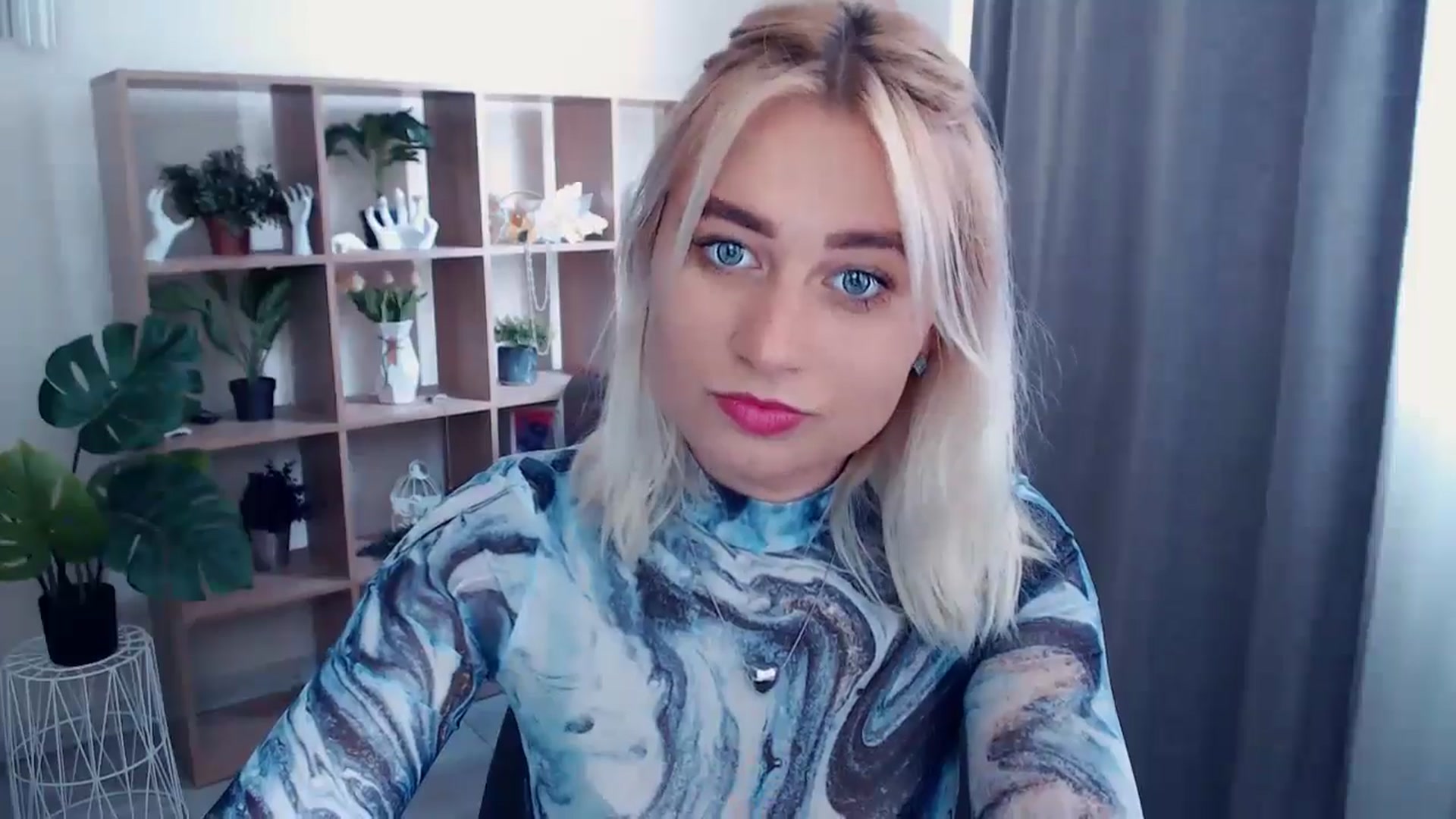 Gallery image thumbnail from Kukla_kolduna's myfreecams stream on, 06/14/2024, 14:09 image 9 of 20