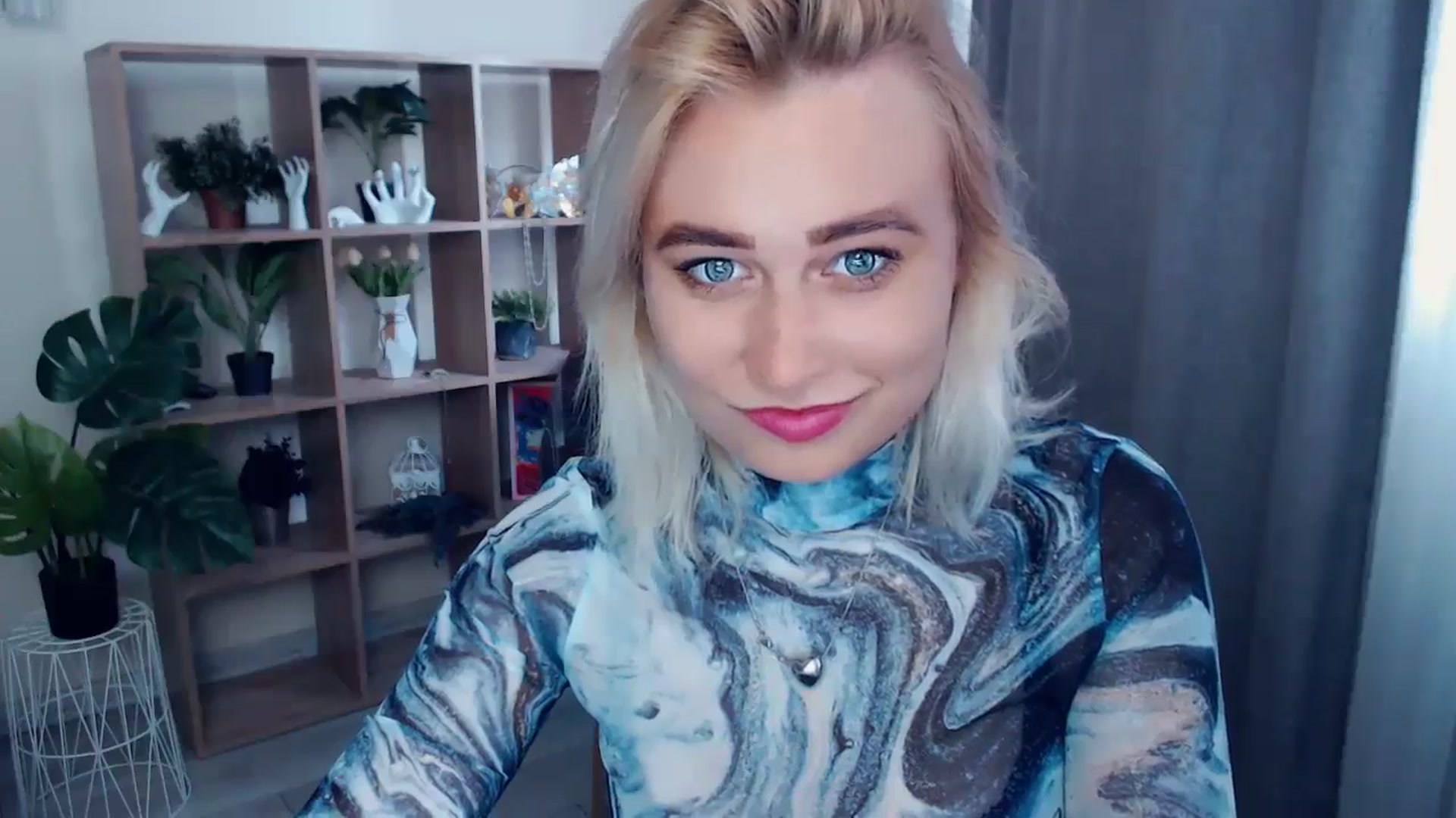 Gallery image thumbnail from Kukla_kolduna's myfreecams stream on, 06/14/2024, 15:56 image 17 of 20