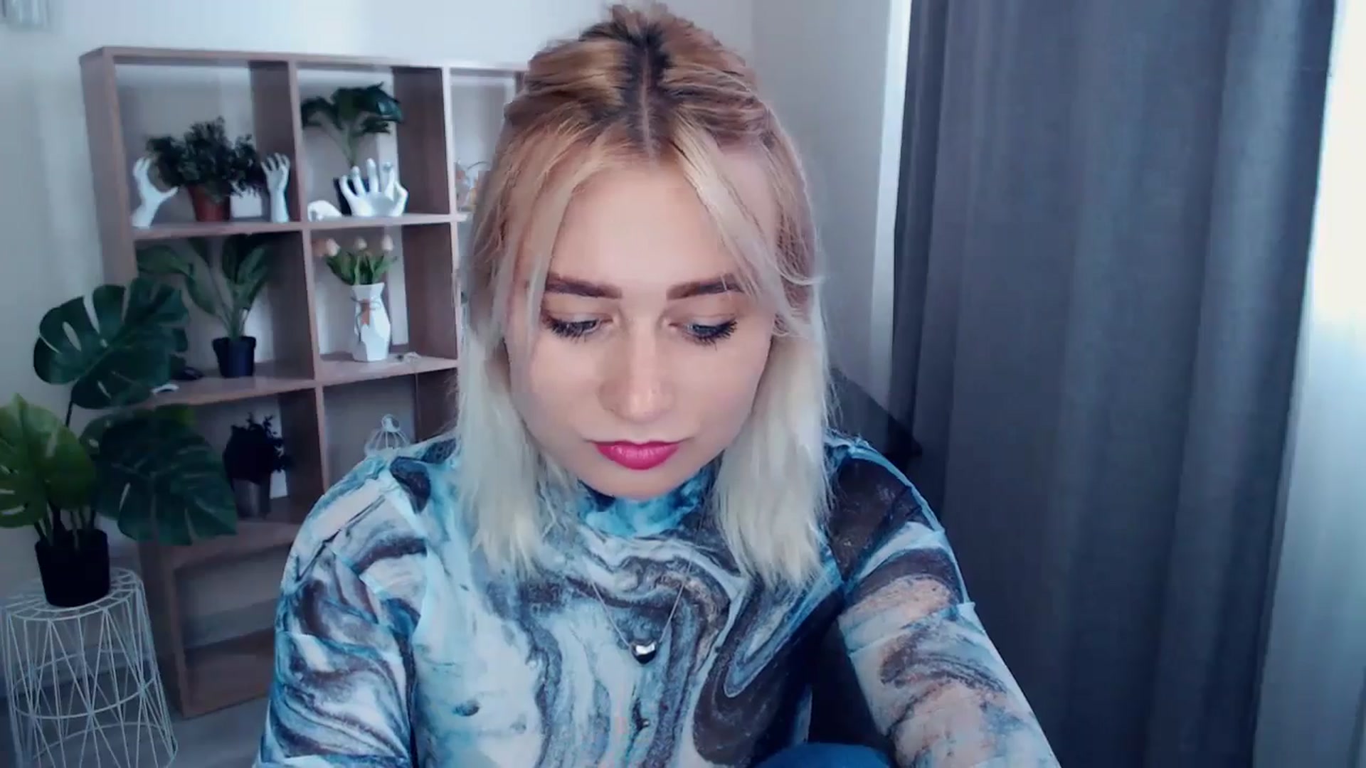 Gallery image thumbnail from Kukla_kolduna's myfreecams stream on, 06/14/2024, 15:56 image 5 of 20