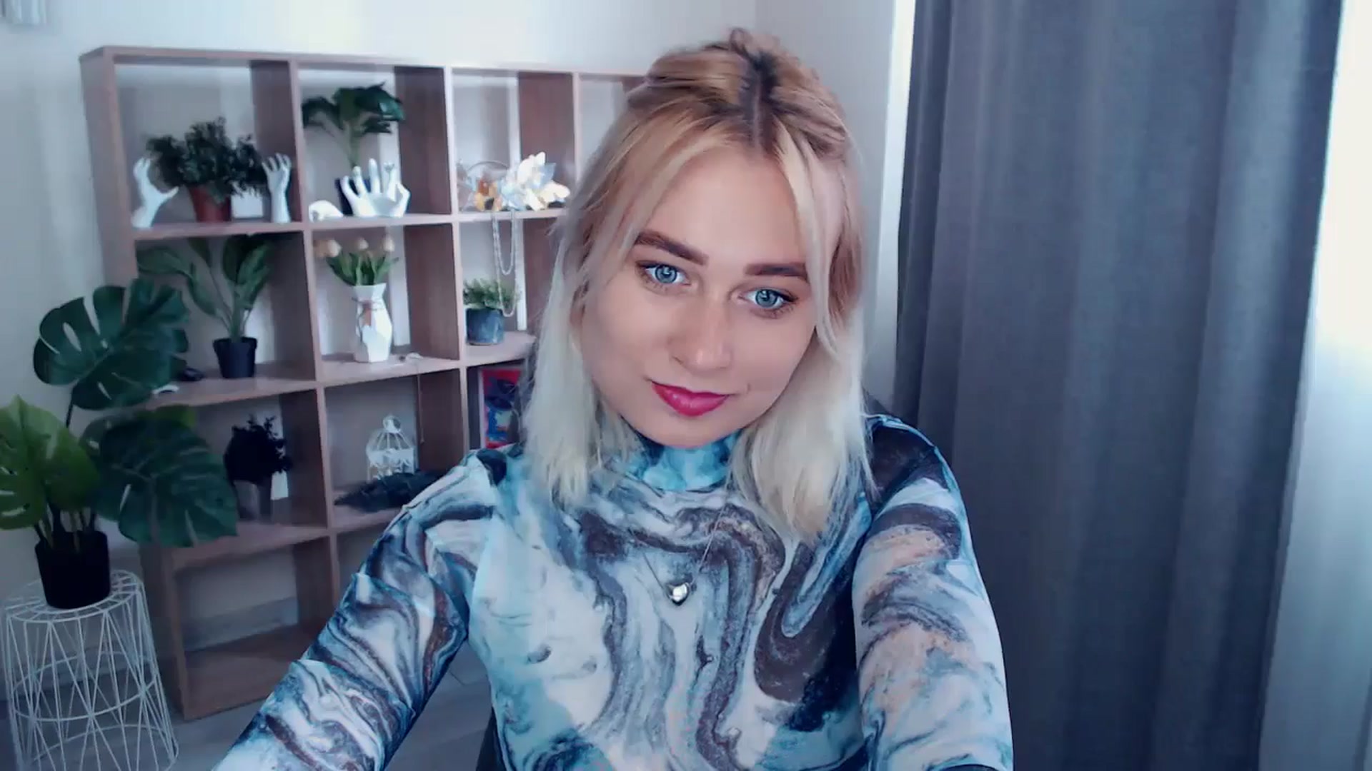 Gallery image thumbnail from Kukla_kolduna's myfreecams stream on, 06/14/2024, 15:56 image 3 of 20