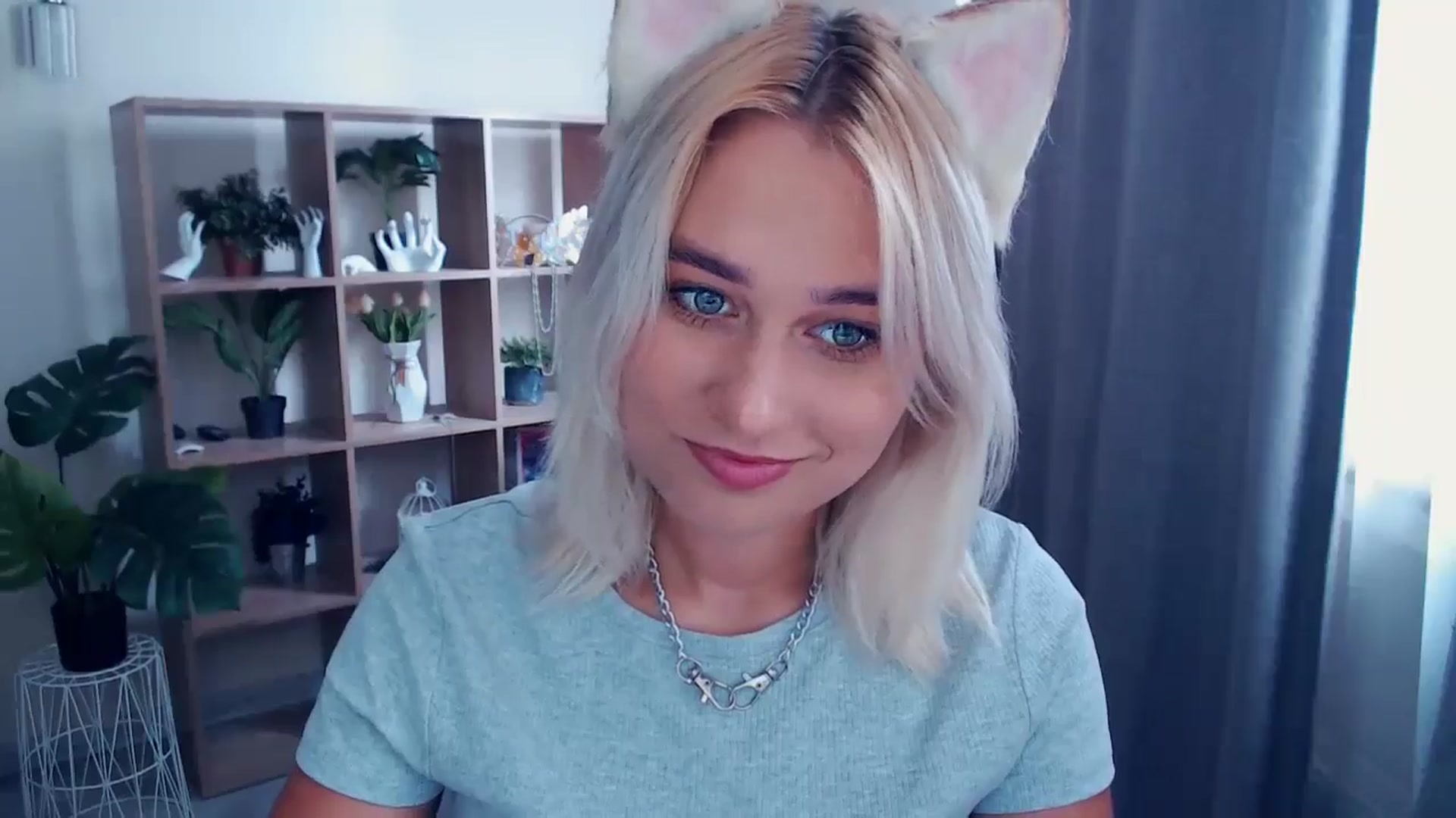 Gallery image thumbnail from Kukla_kolduna's myfreecams stream on, 06/16/2024, 11:56 image 13 of 20