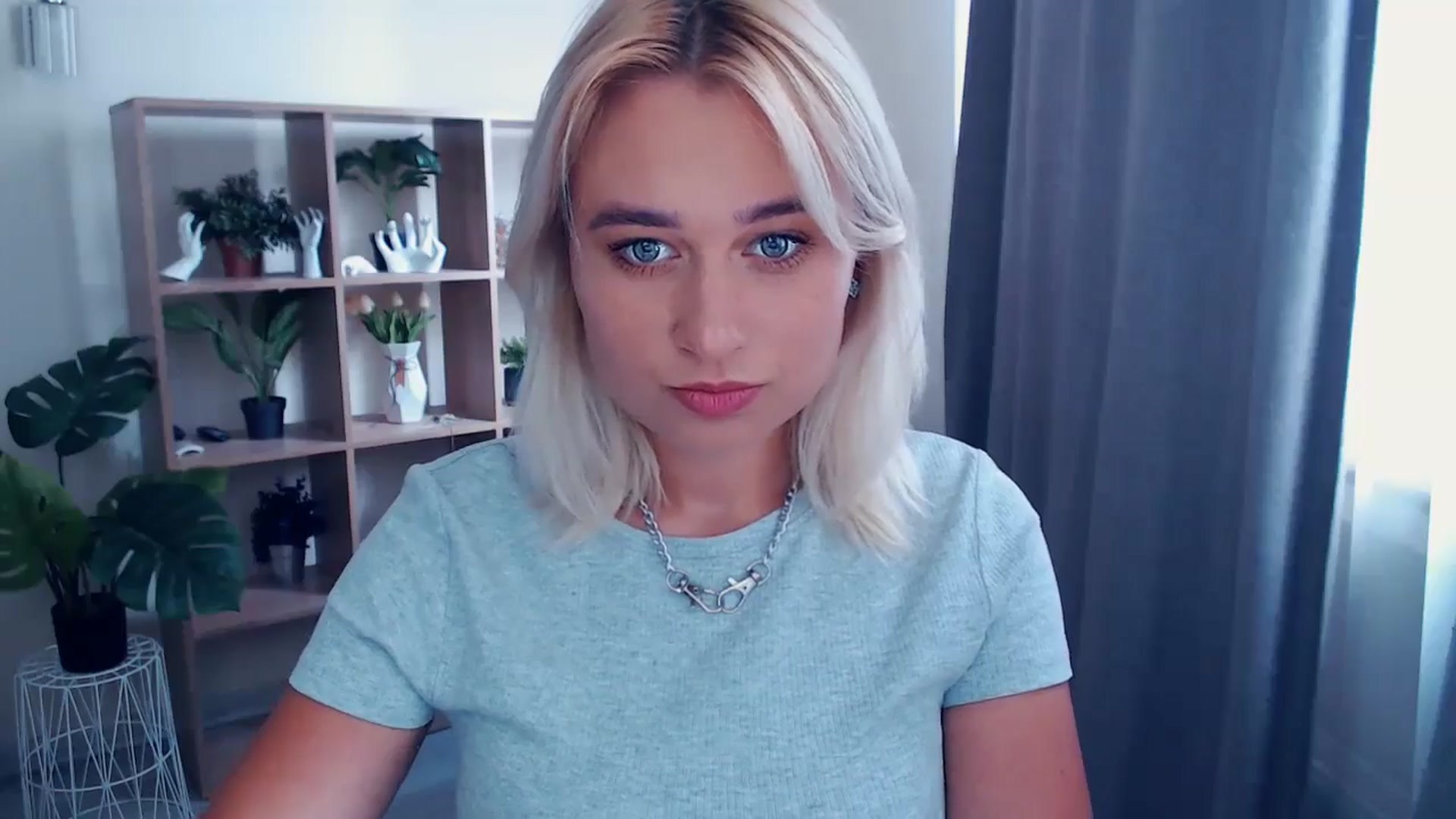 Gallery image thumbnail from Kukla_kolduna's myfreecams stream on, 06/16/2024, 12:06 image 5 of 20