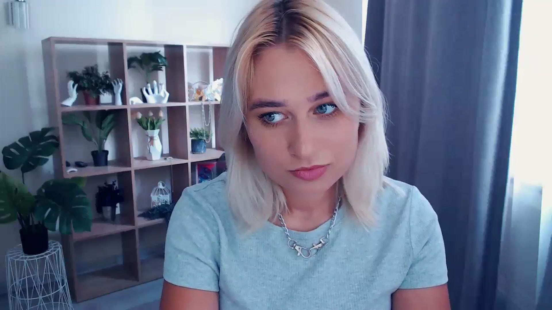 Gallery image thumbnail from Kukla_kolduna's myfreecams stream on, 06/16/2024, 12:06 image 9 of 20
