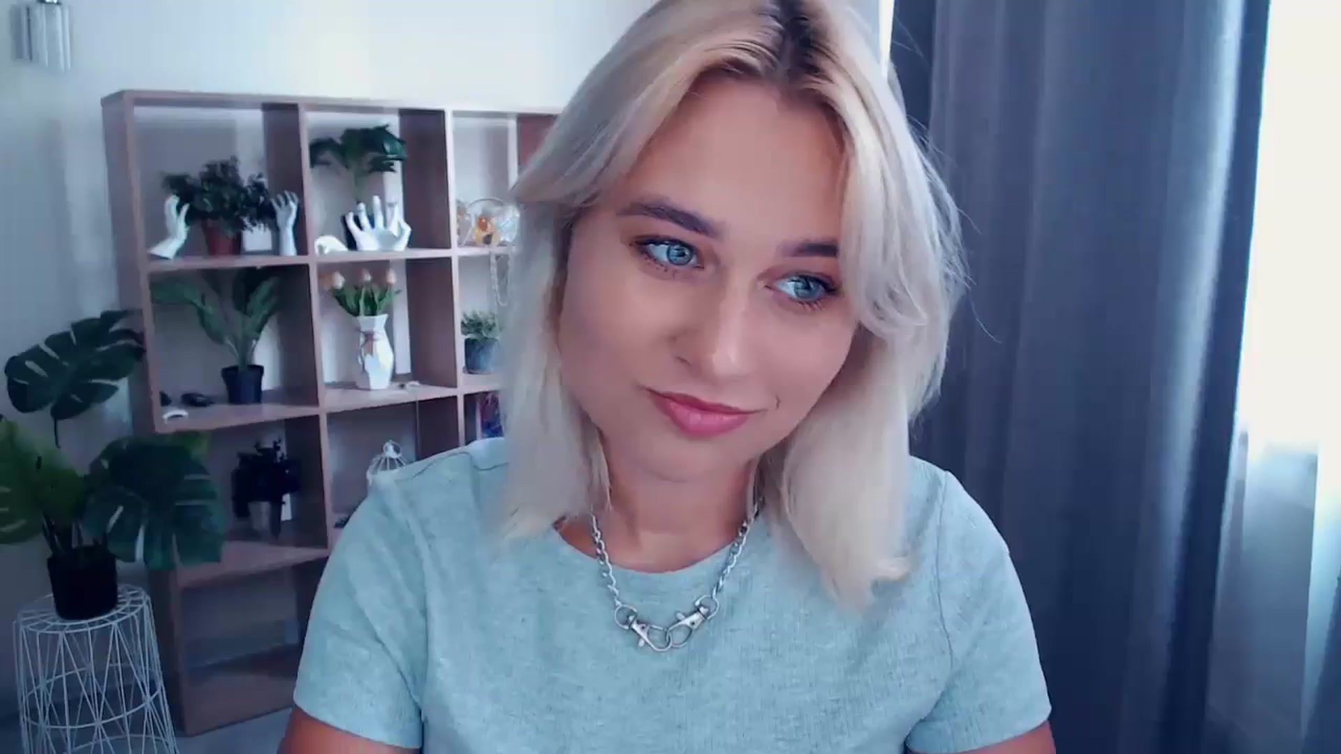 Gallery image thumbnail from Kukla_kolduna's myfreecams stream on, 06/16/2024, 12:06 image 2 of 20