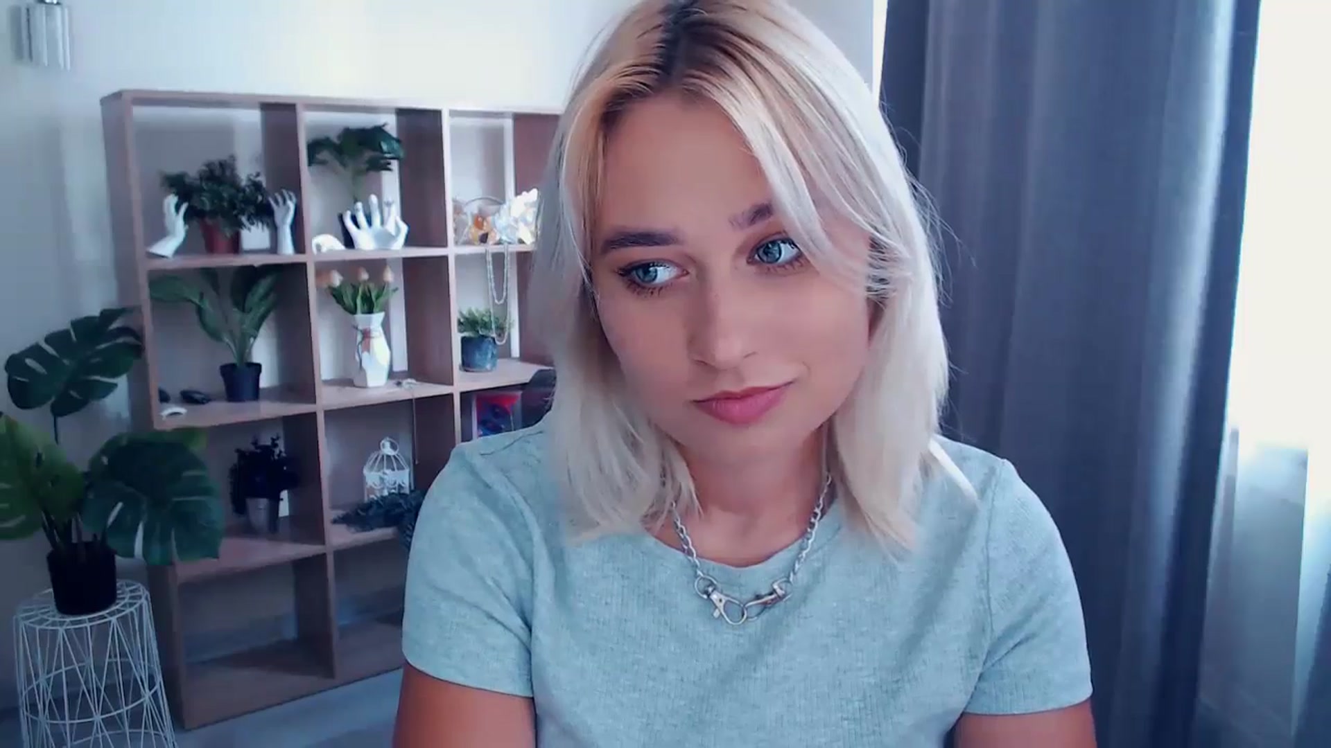 Gallery image thumbnail from Kukla_kolduna's myfreecams stream on, 06/16/2024, 12:06 image 13 of 20