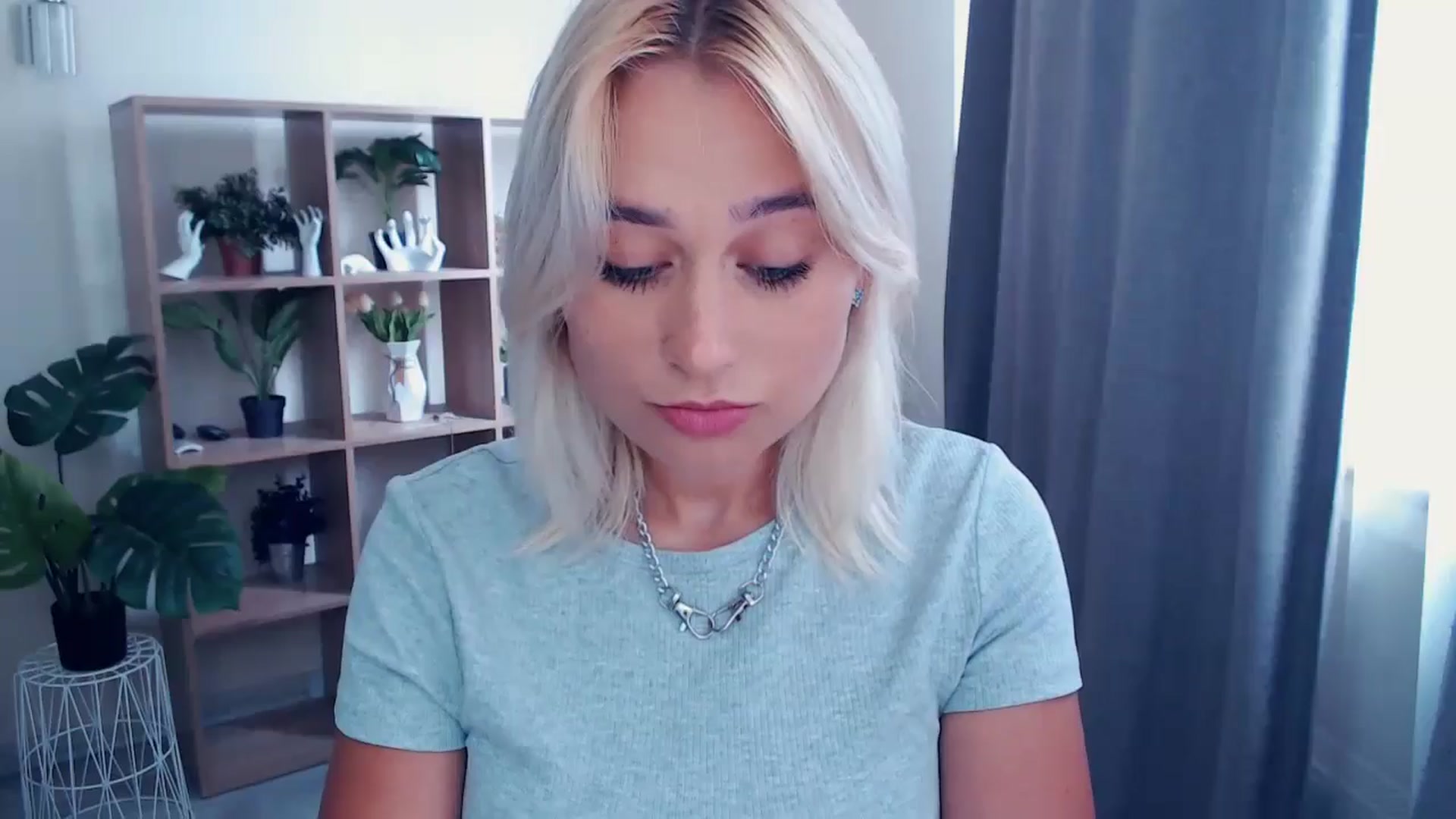 Gallery image thumbnail from Kukla_kolduna's myfreecams stream on, 06/16/2024, 12:53 image 11 of 20