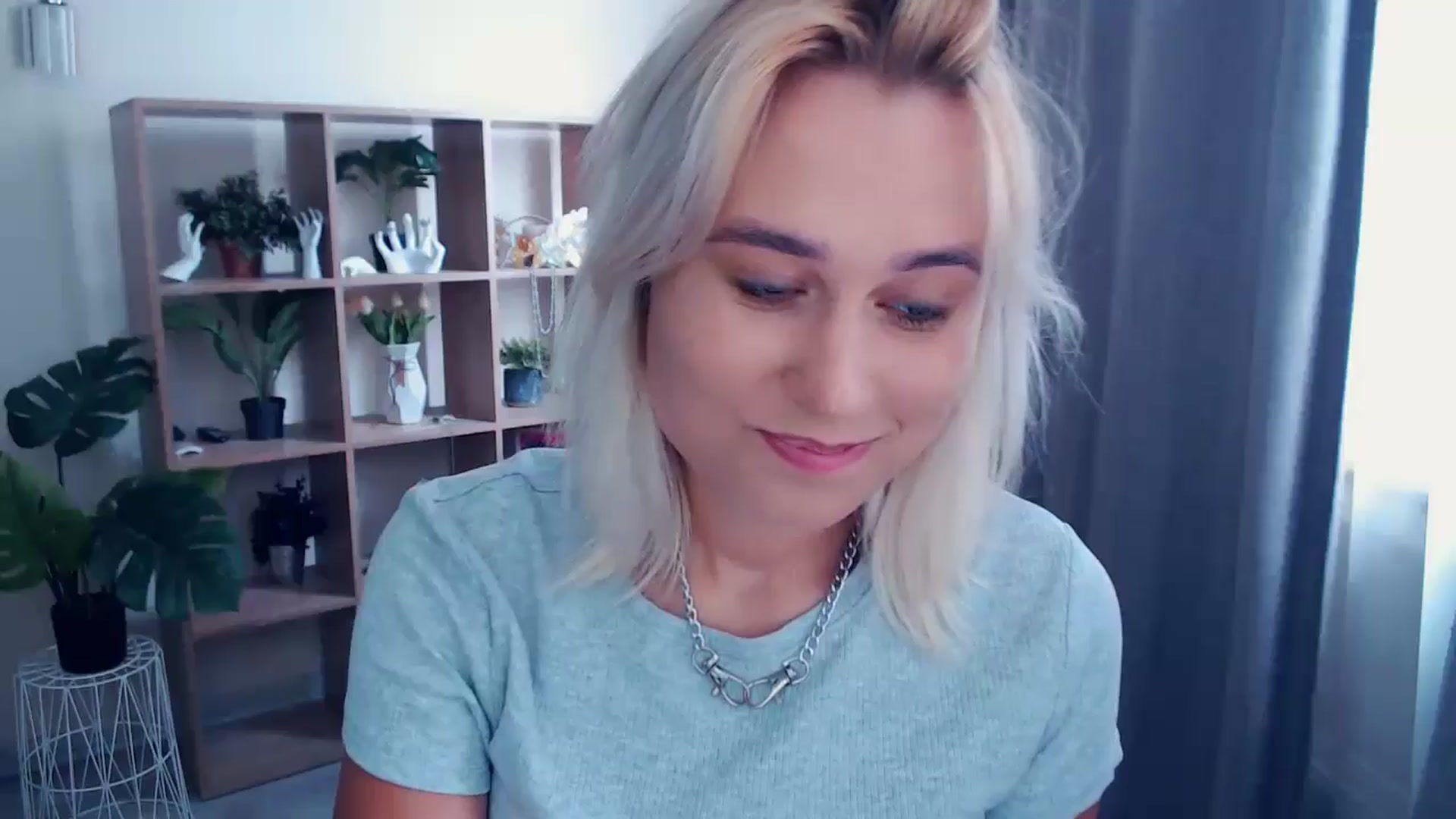 Gallery image thumbnail from Kukla_kolduna's myfreecams stream on, 06/16/2024, 12:53 image 13 of 20
