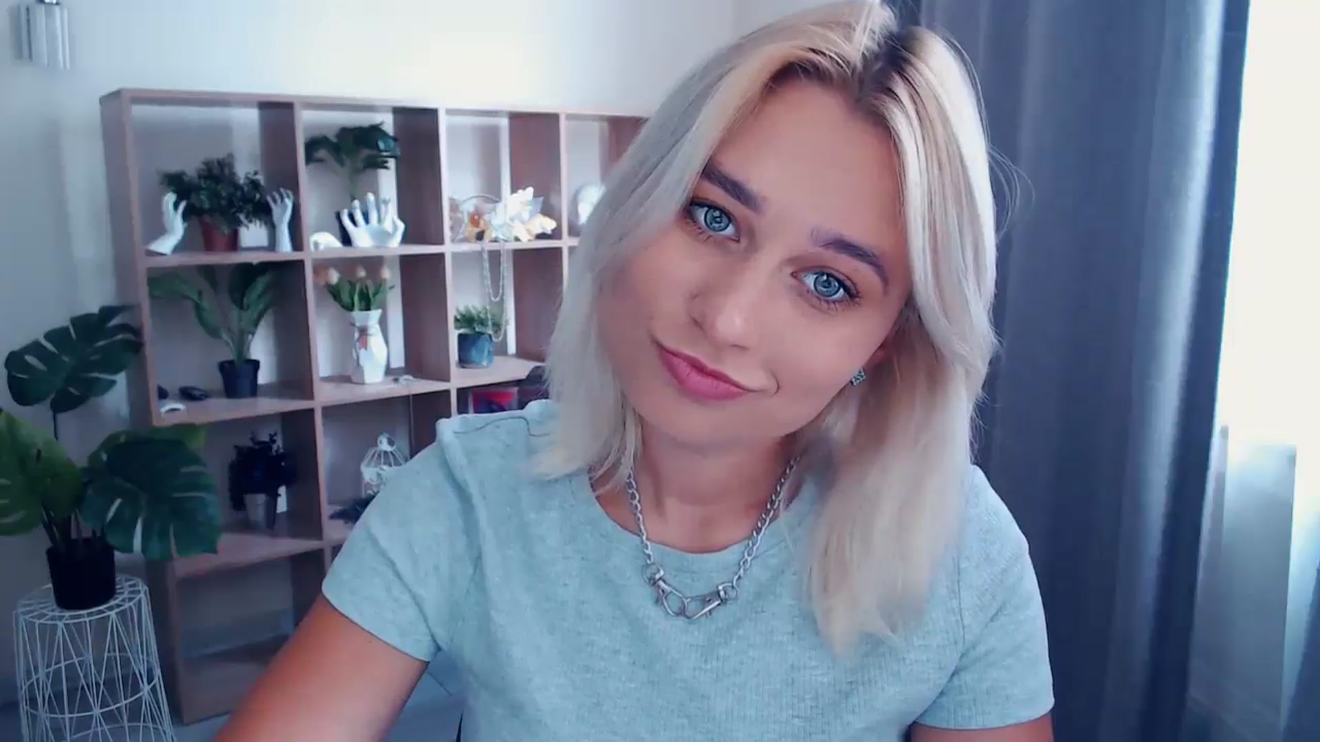 Gallery image thumbnail from Kukla_kolduna's myfreecams stream on, 06/16/2024, 12:53 image 5 of 20