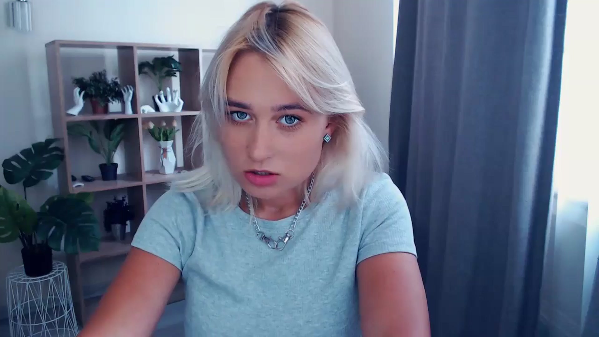 Gallery image thumbnail from Kukla_kolduna's myfreecams stream on, 06/16/2024, 12:53 image 18 of 20