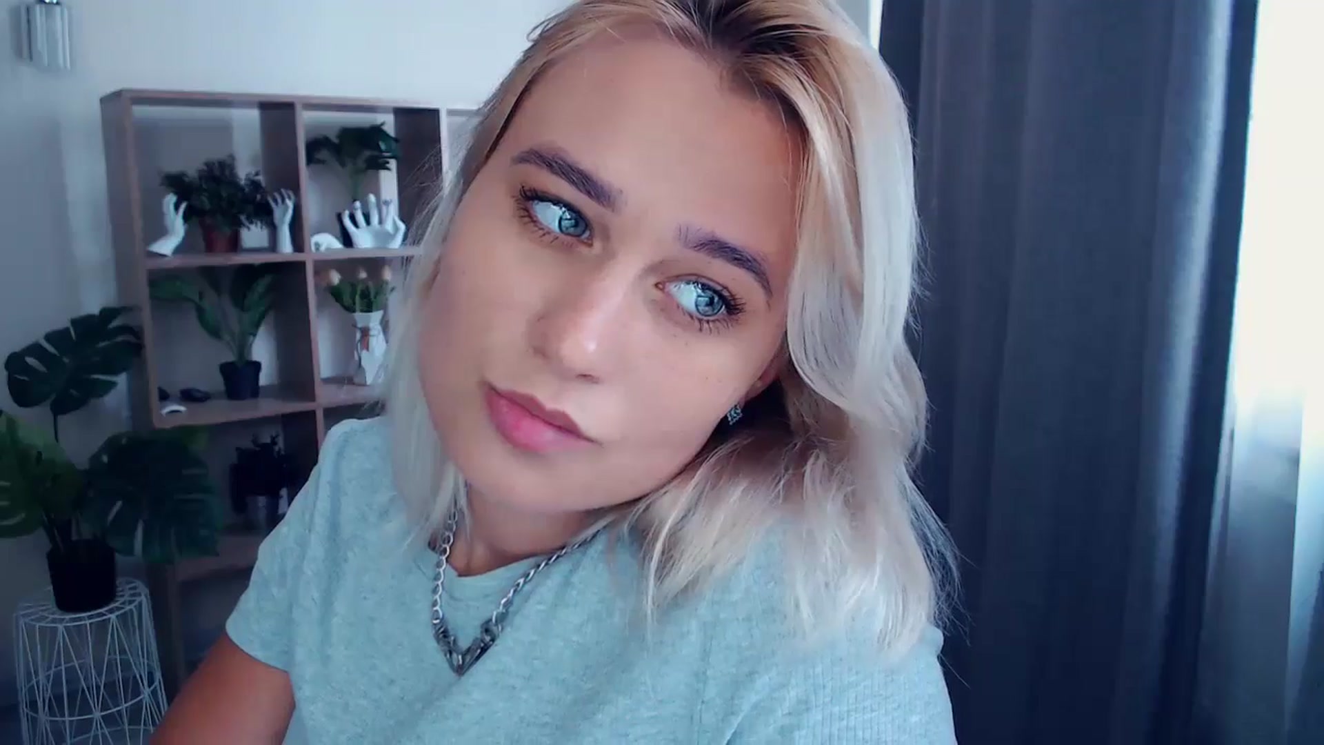Gallery image thumbnail from Kukla_kolduna's myfreecams stream on, 06/16/2024, 12:53 image 20 of 20