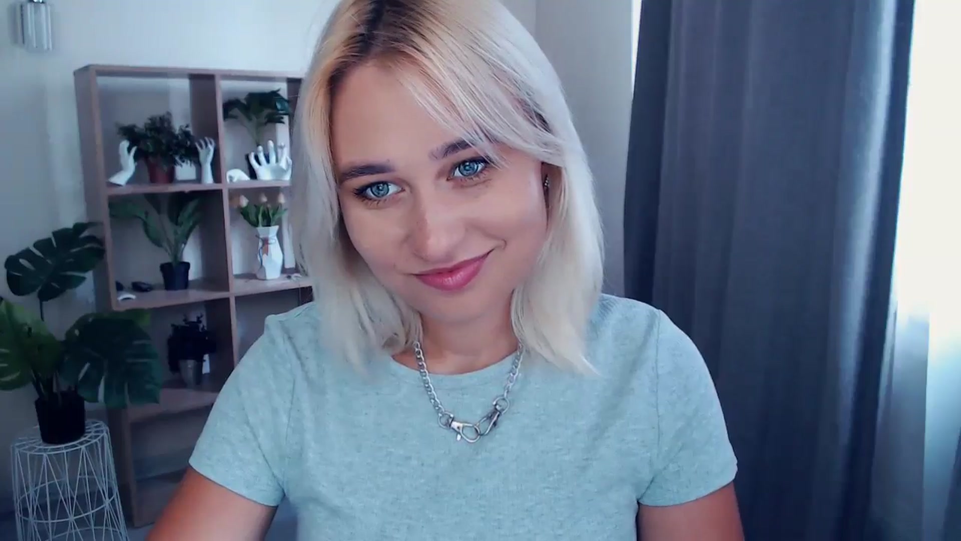 Gallery image thumbnail from Kukla_kolduna's myfreecams stream on, 06/16/2024, 14:19 image 17 of 20