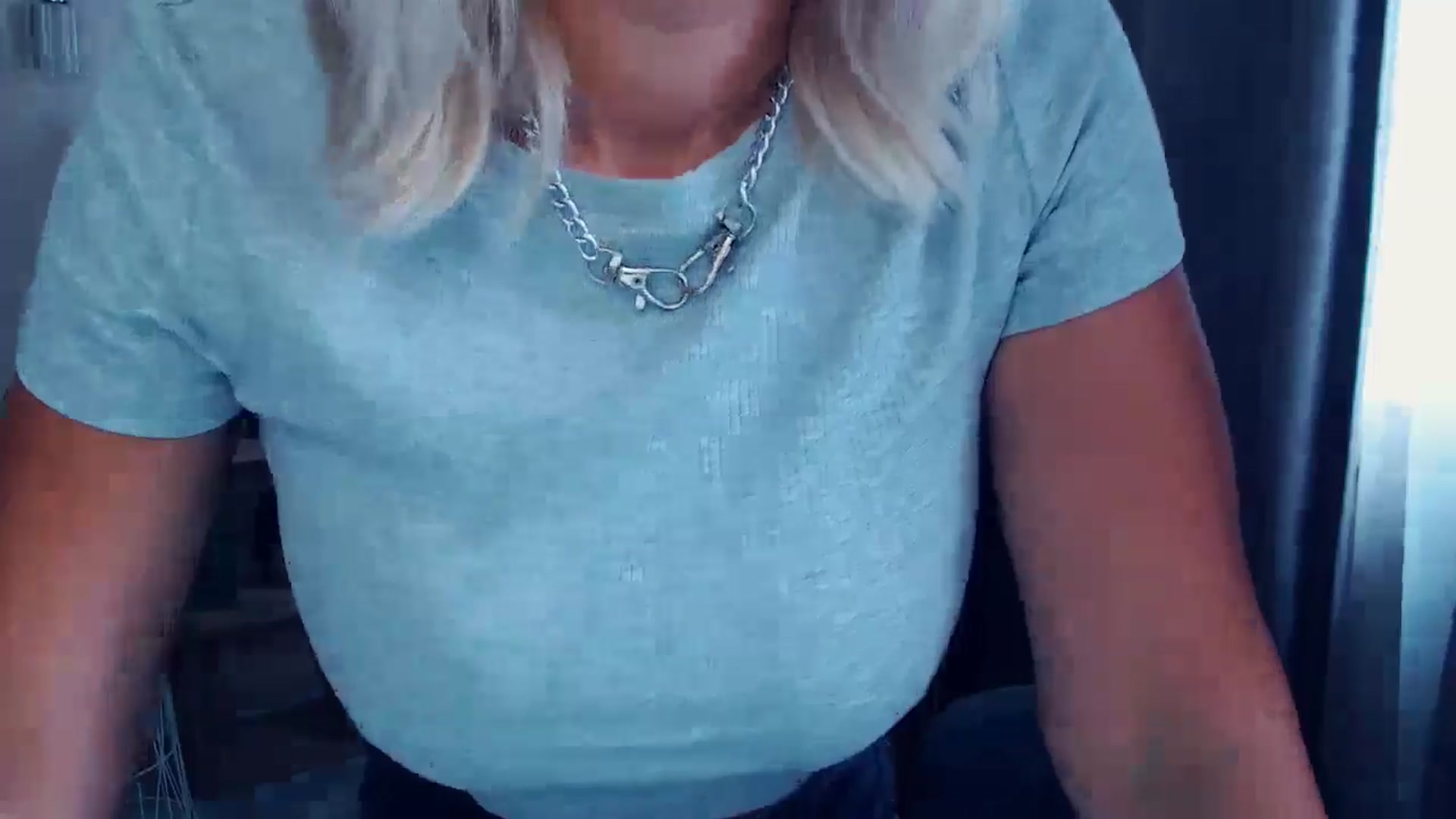 Gallery image thumbnail from Kukla_kolduna's myfreecams stream on, 06/16/2024, 14:19 image 18 of 20