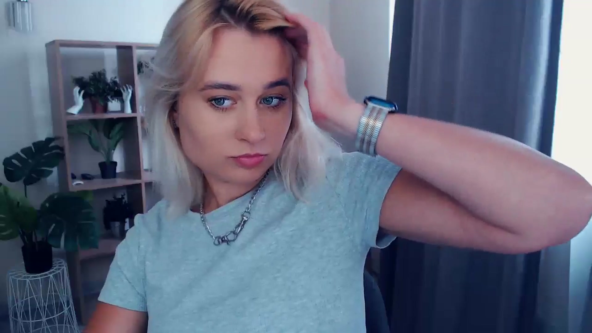 Gallery image thumbnail from Kukla_kolduna's myfreecams stream on, 06/16/2024, 14:19 image 5 of 20