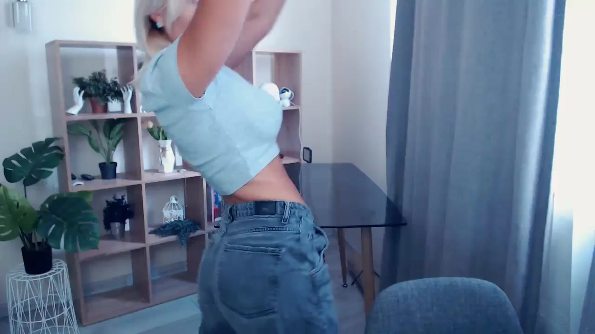 Gallery image thumbnail from Kukla_kolduna's myfreecams stream on, 06/16/2024, 14:19 image 19 of 20