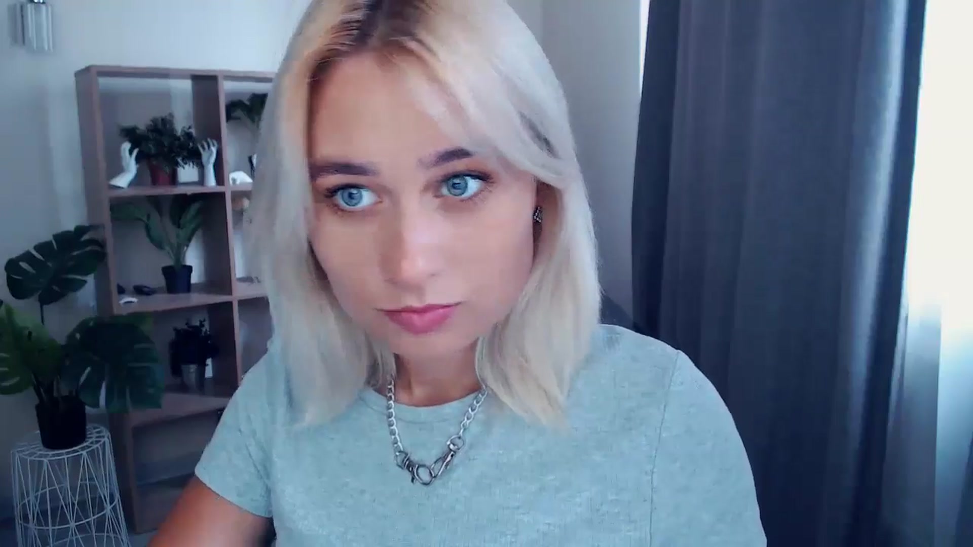Gallery image thumbnail from Kukla_kolduna's myfreecams stream on, 06/16/2024, 14:19 image 16 of 20