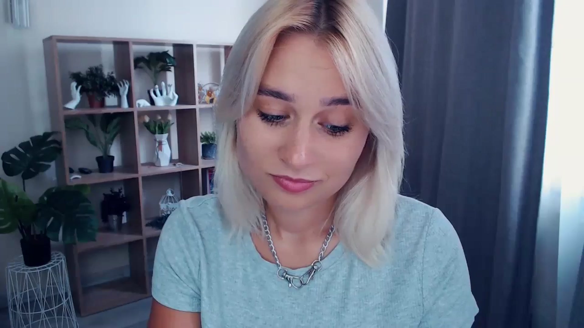 Gallery image thumbnail from Kukla_kolduna's myfreecams stream on, 06/16/2024, 17:06 image 6 of 20