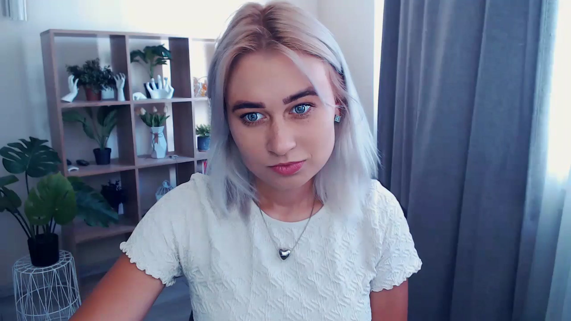Gallery image thumbnail from Kukla_kolduna's myfreecams stream on, 06/21/2024, 14:07 image 14 of 20