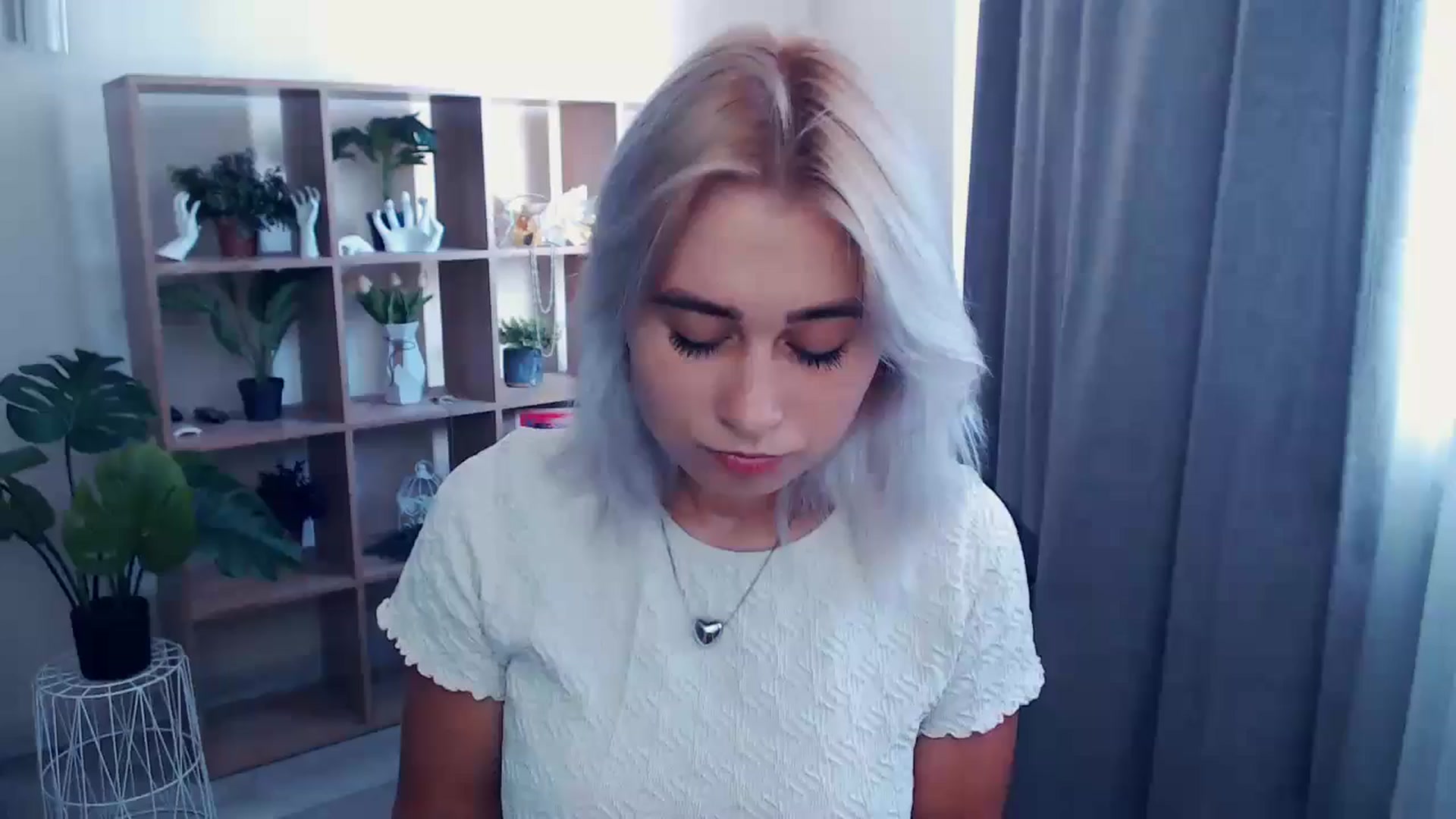 Gallery image thumbnail from Kukla_kolduna's myfreecams stream on, 06/21/2024, 14:07 image 3 of 20