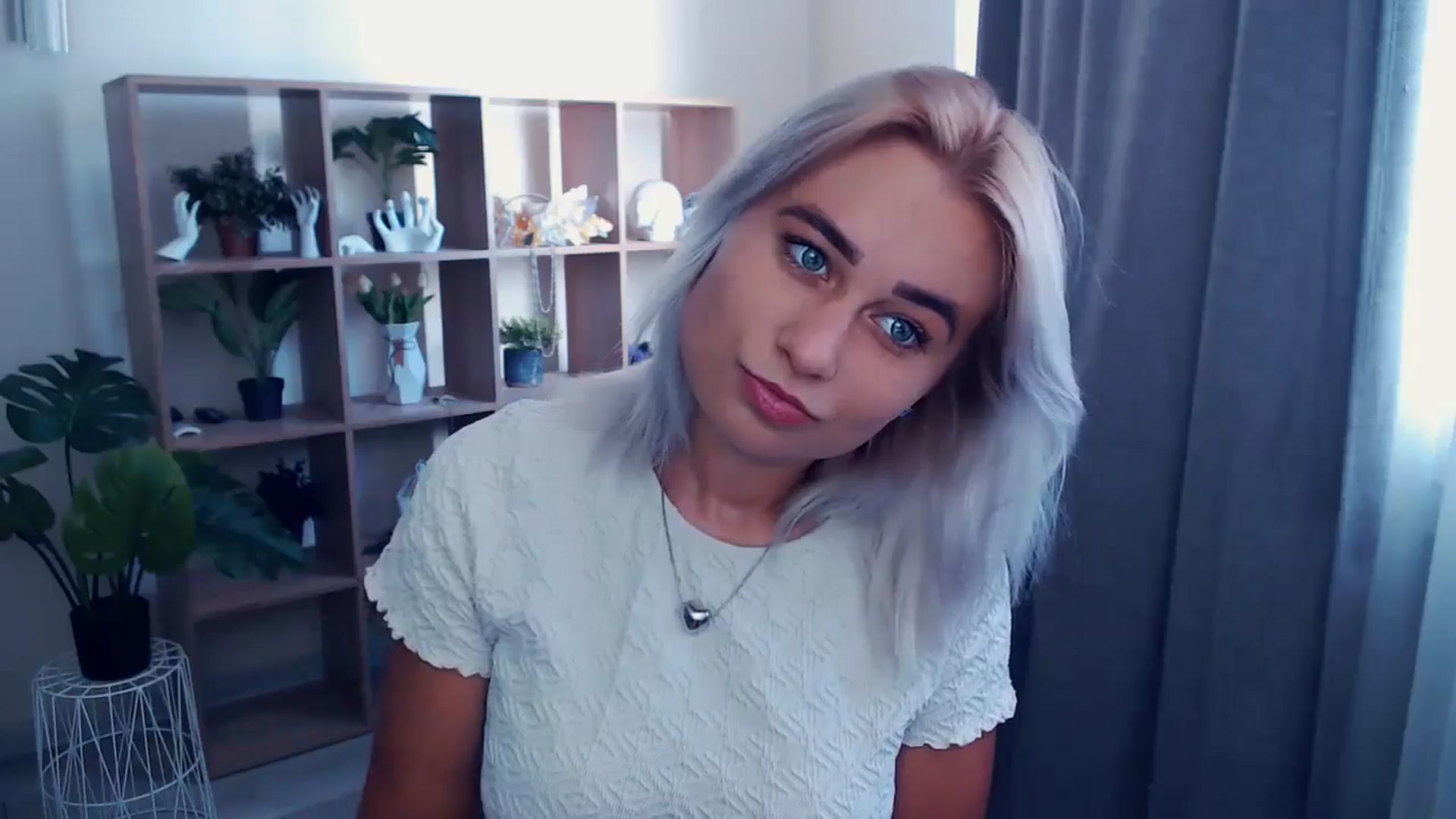 Gallery image thumbnail from Kukla_kolduna's myfreecams stream on, 06/21/2024, 14:07 image 2 of 20